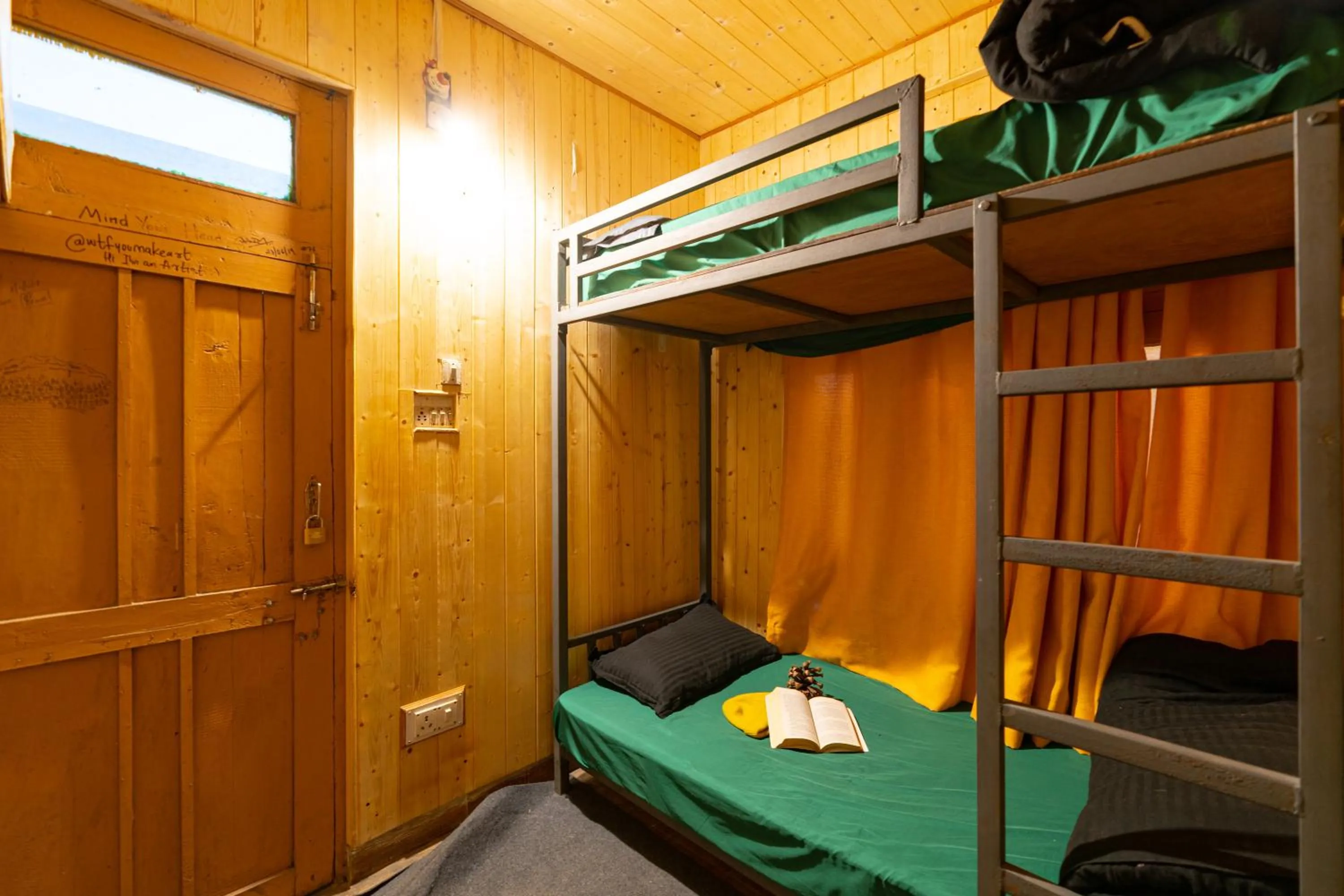 Photo of the whole room, Bed in Nomads Hostel
