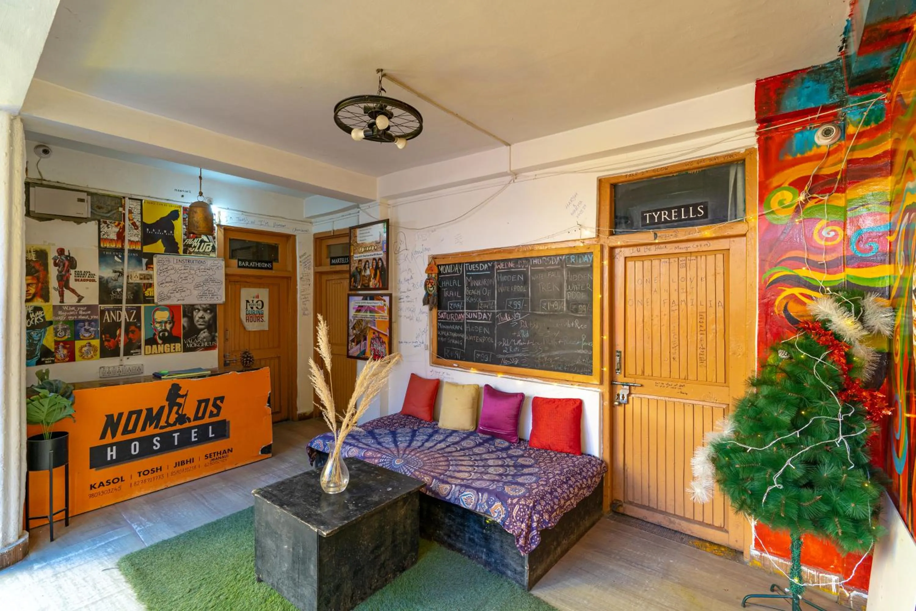 Lobby or reception in Nomads Hostel