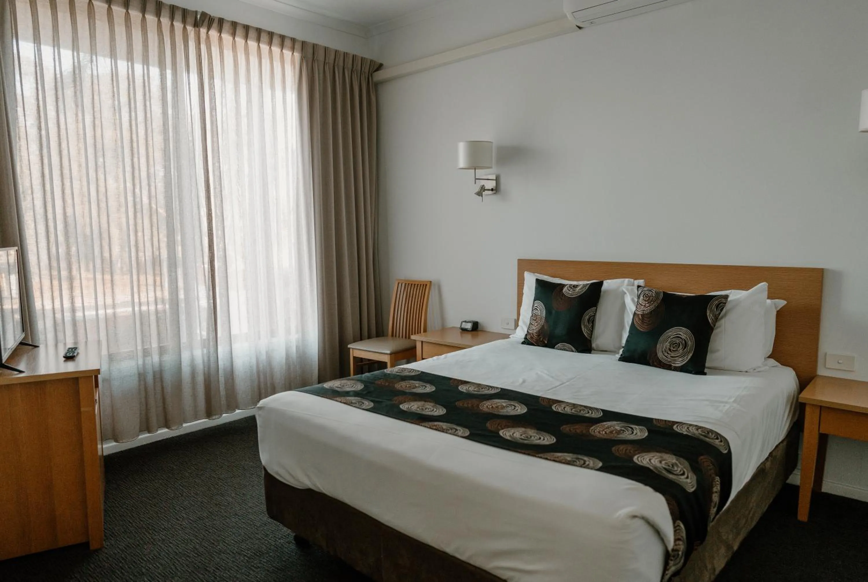 Bedroom, Bed in Lake Mulwala Boatel