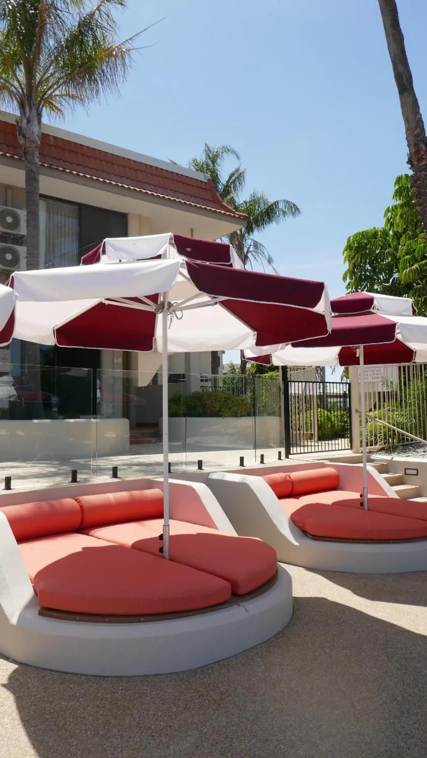 sunbed in Lake Mulwala Boatel