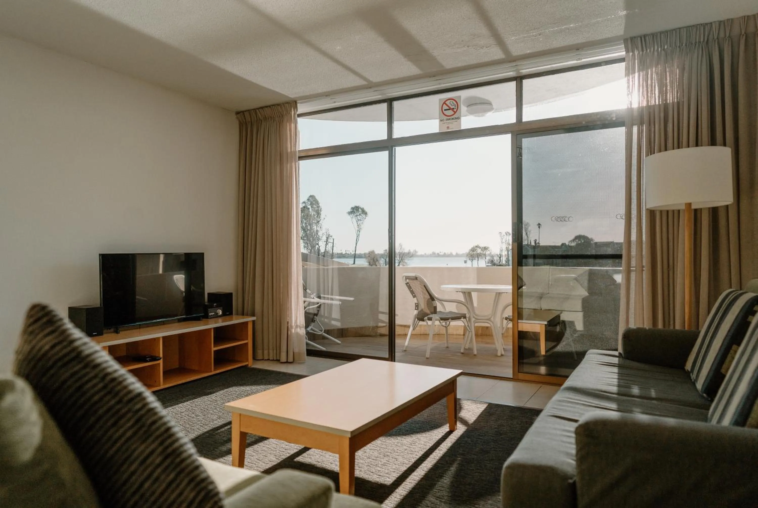 Living room in Lake Mulwala Boatel