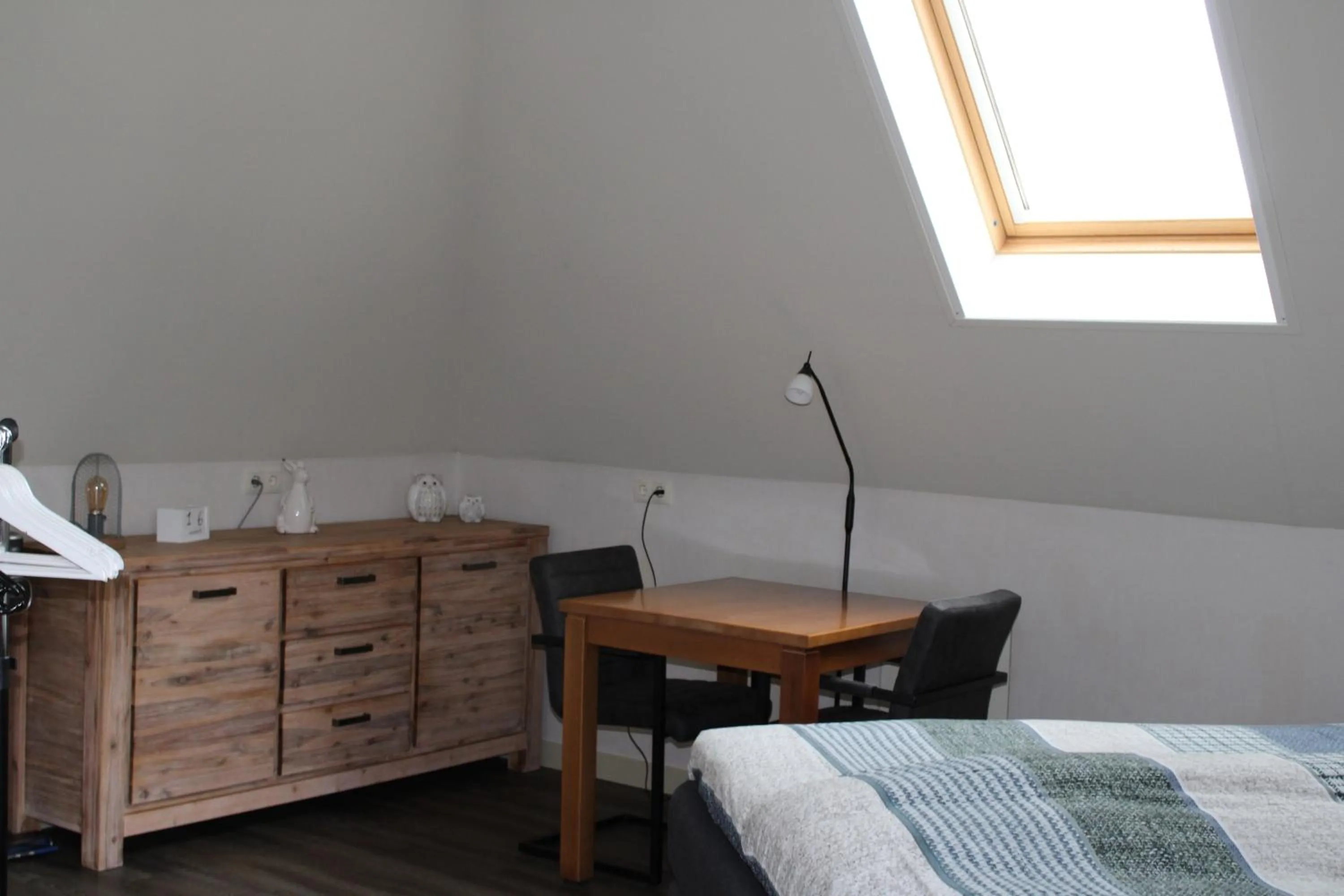 Dining area, Bed in Hoeve Hofwijk