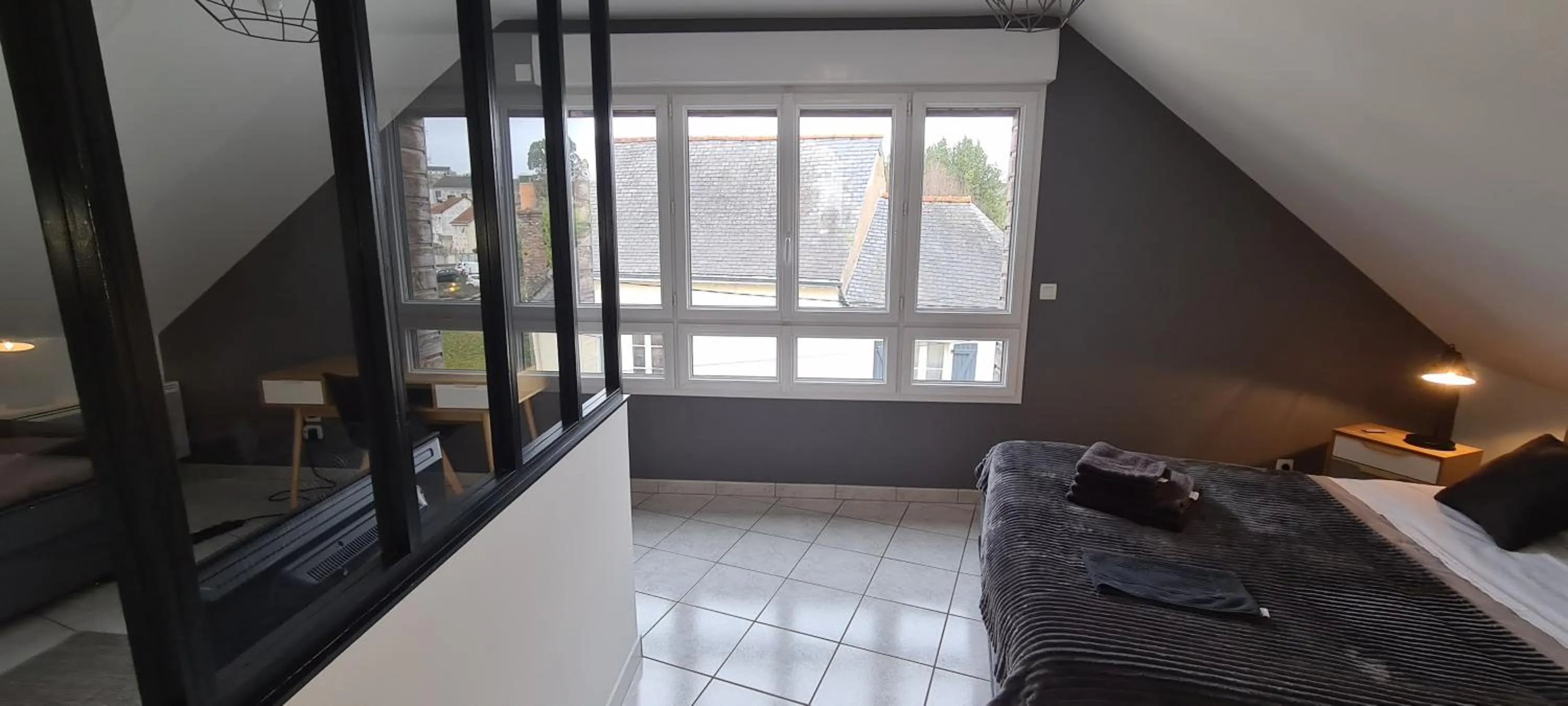 Bedroom, Bed in Appart'Hôtel - Chateaubriant