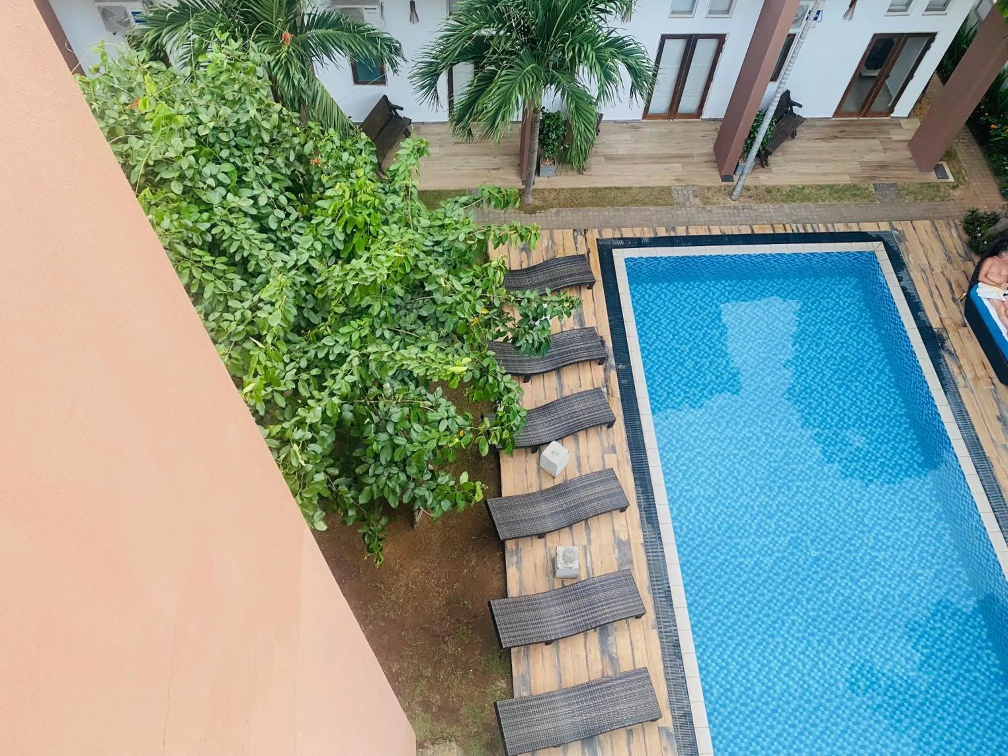 Property building in Hotel Cloud 9 Negombo