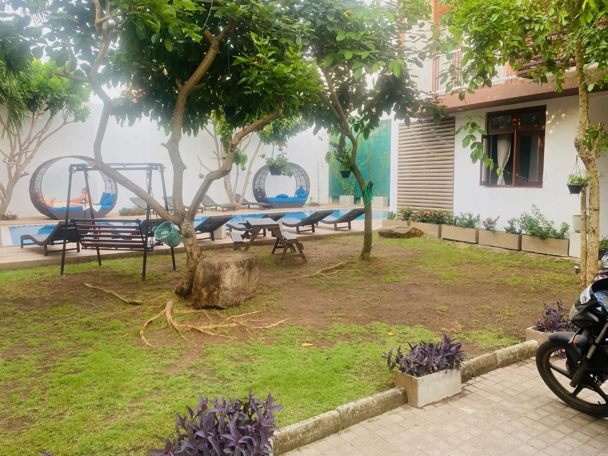 Garden in Hotel Cloud 9 Negombo
