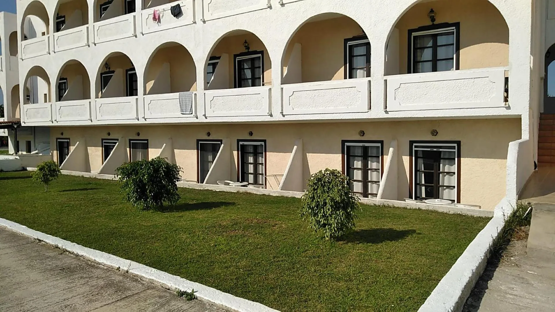 Garden view in Hotel Hermes