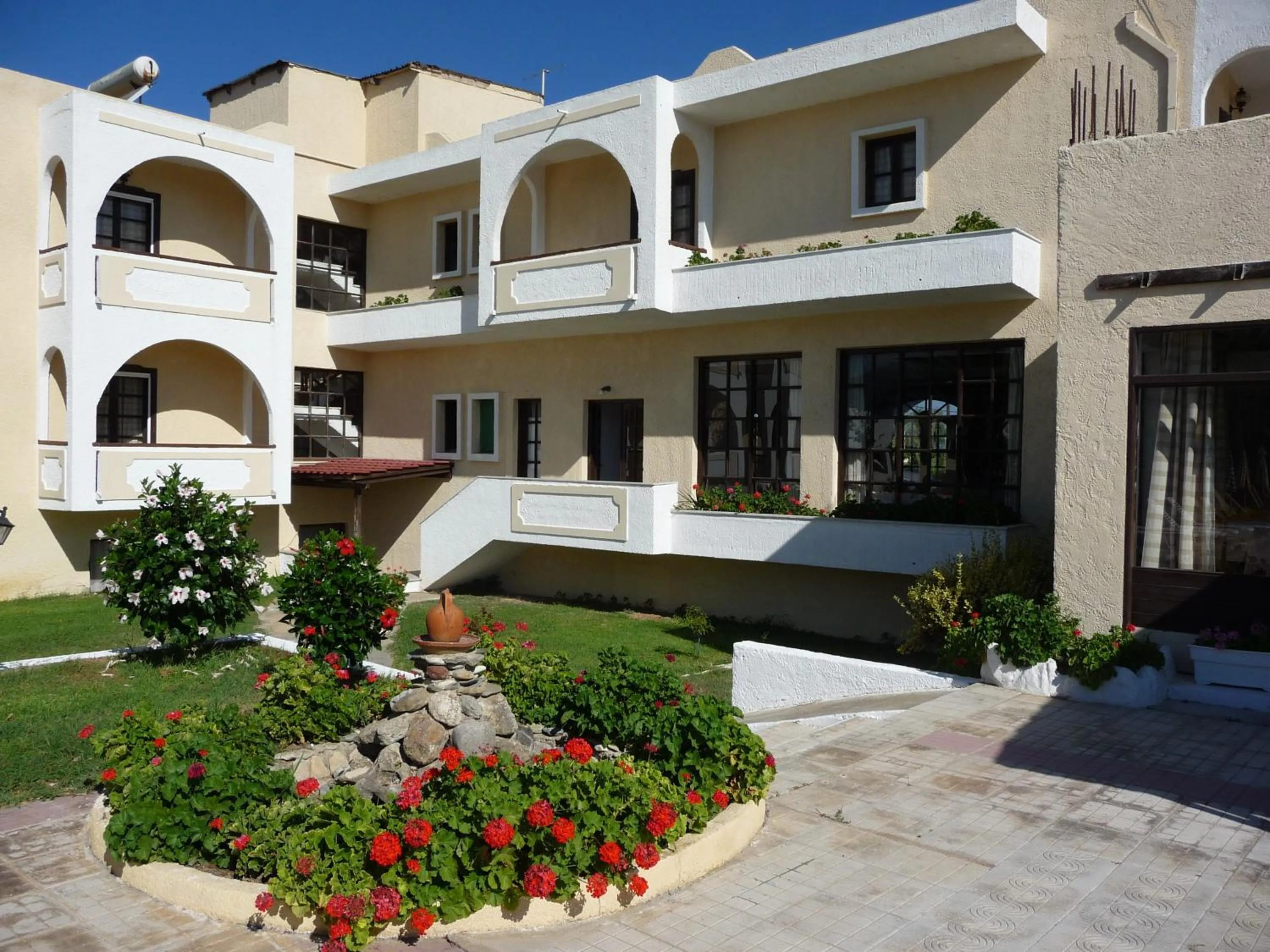 Property building in Hotel Hermes