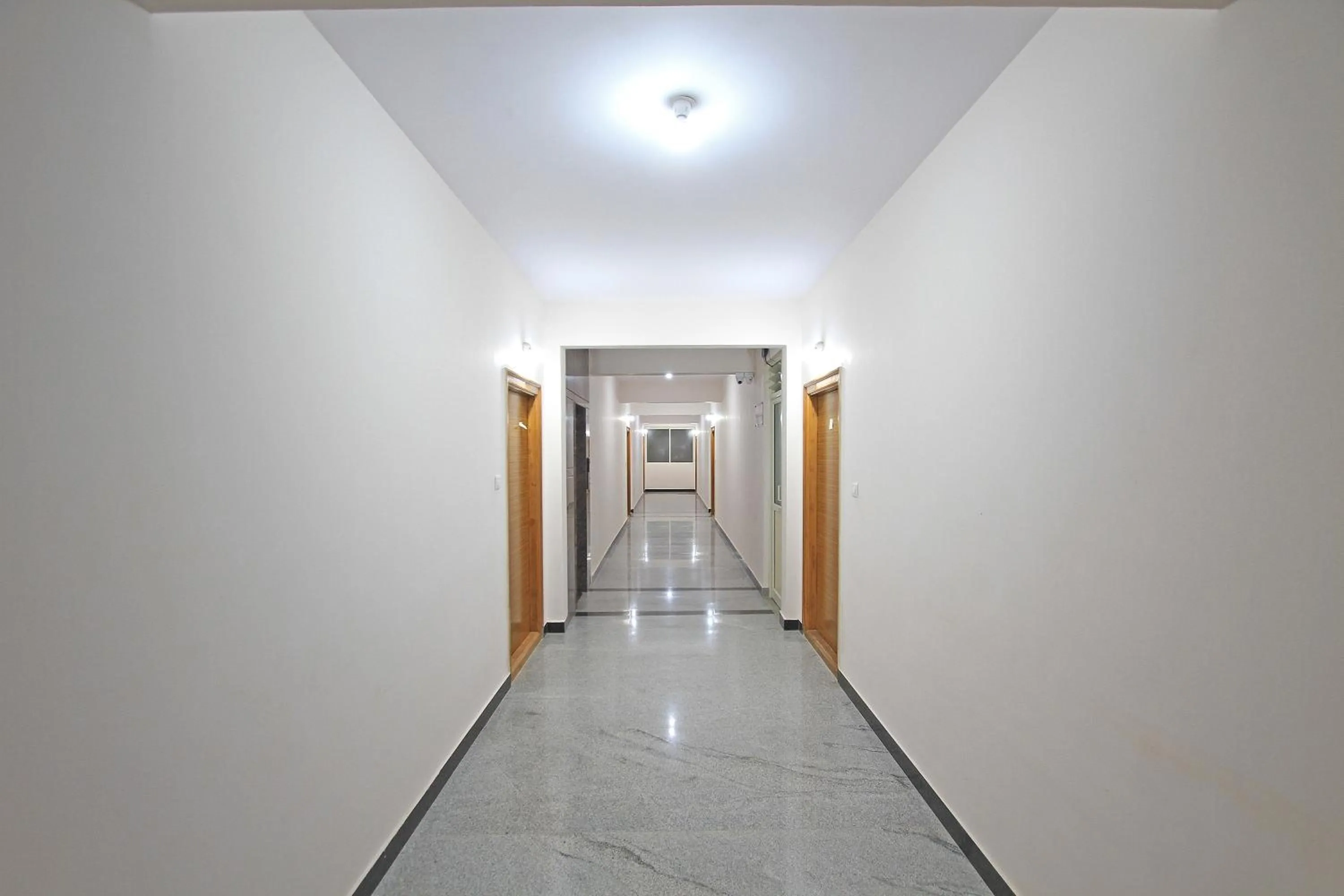 Area and facilities in Arra Grande Suites - Nearest Airport Hotels Bangalore