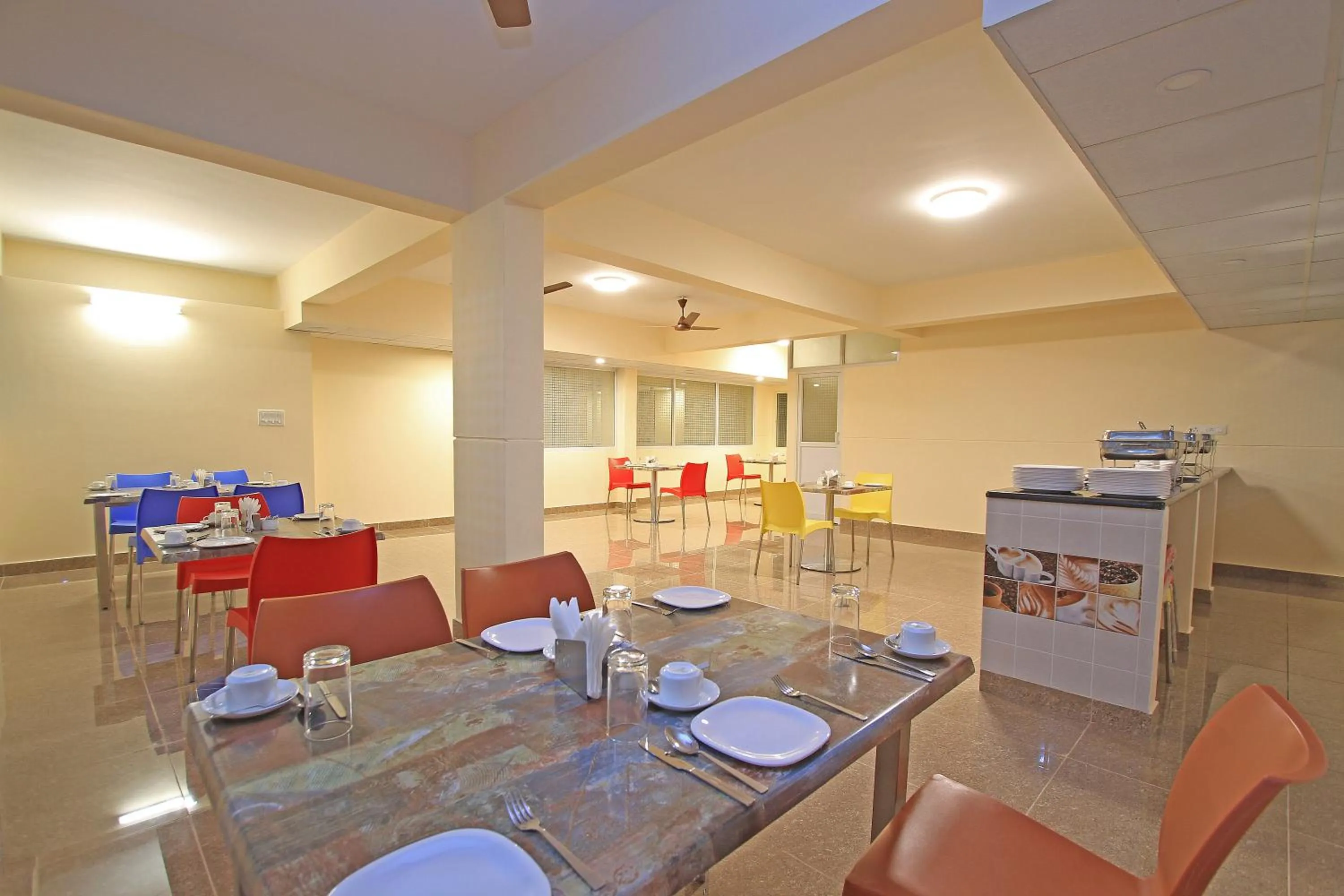 Food and drinks in Arra Grande Suites - Nearest Airport Hotels Bangalore