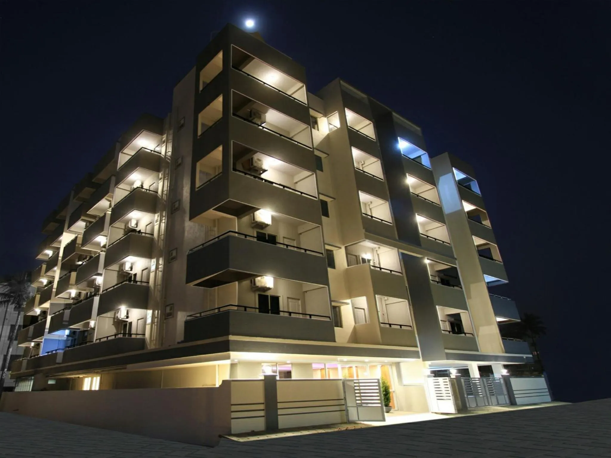Property building in Arra Grande Suites - Nearest Airport Hotels Bangalore