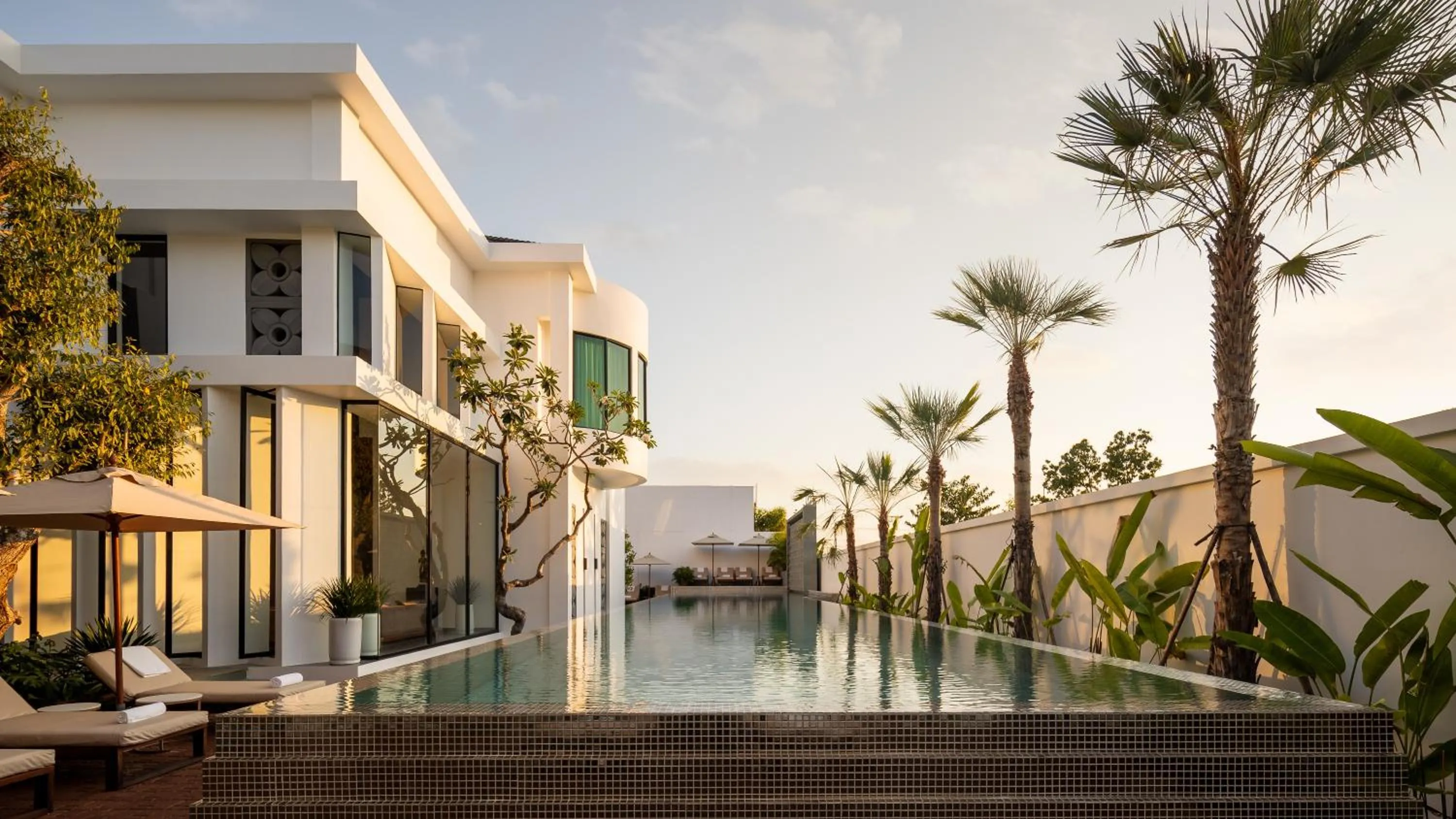 Property building in Shintana Saya Residence