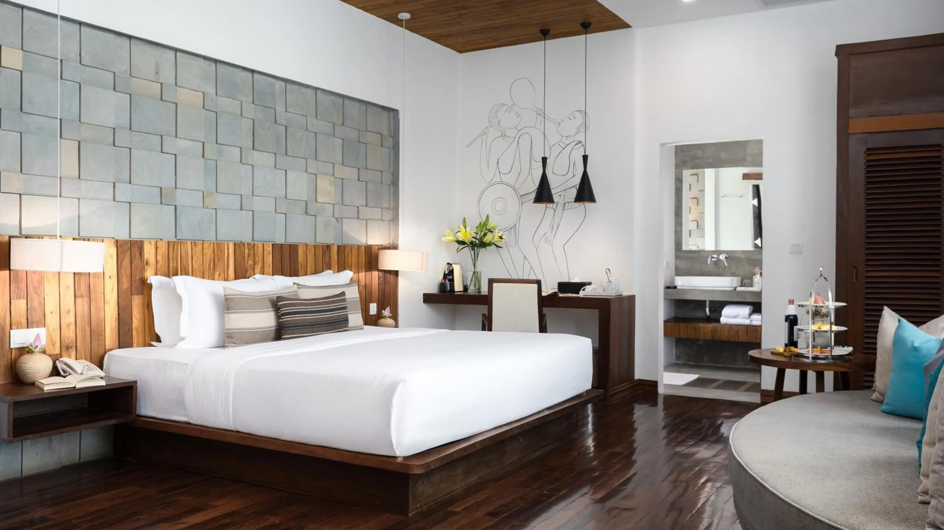 Bed in Shintana Saya Residence