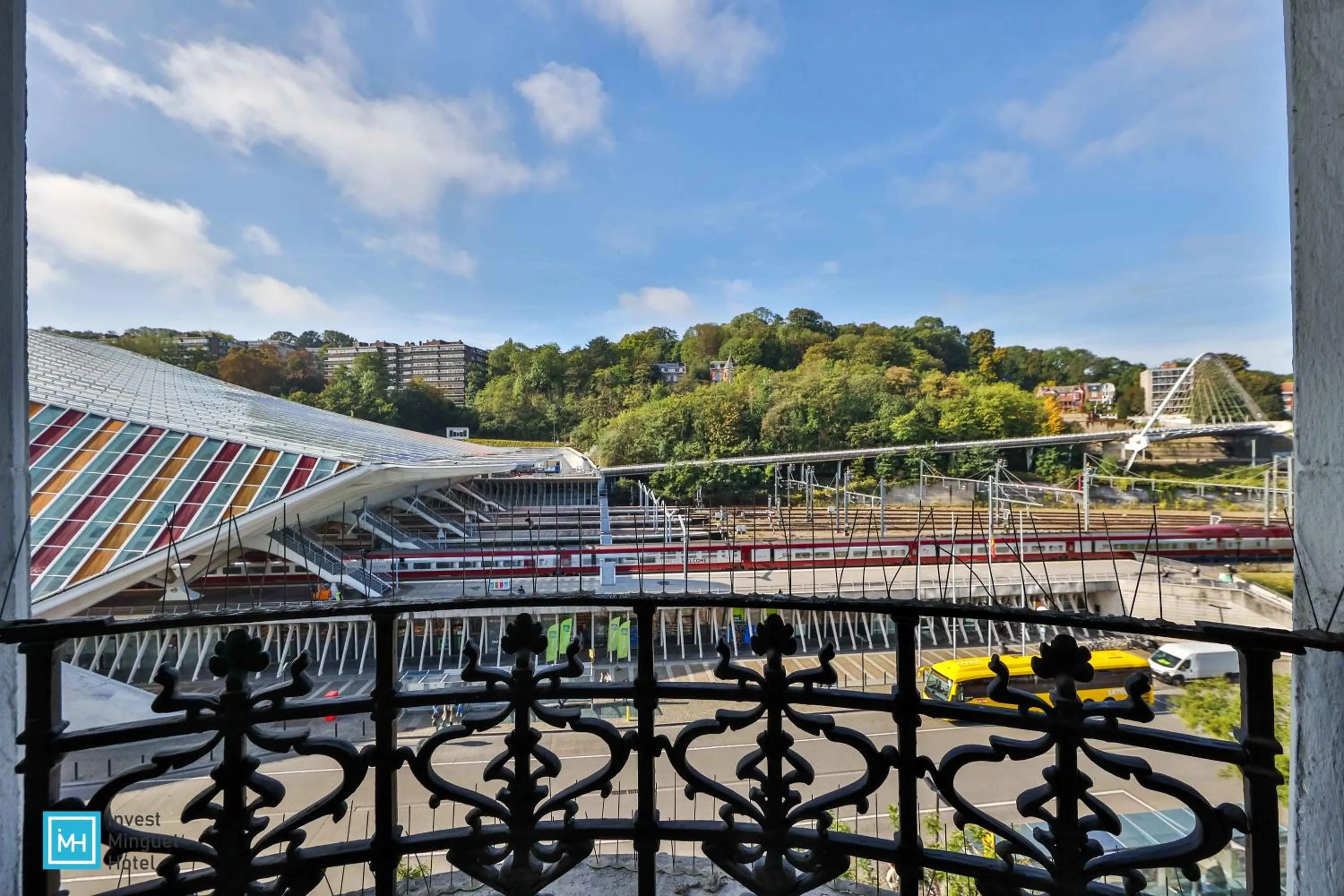 City view in Hotel De La Couronne Liege