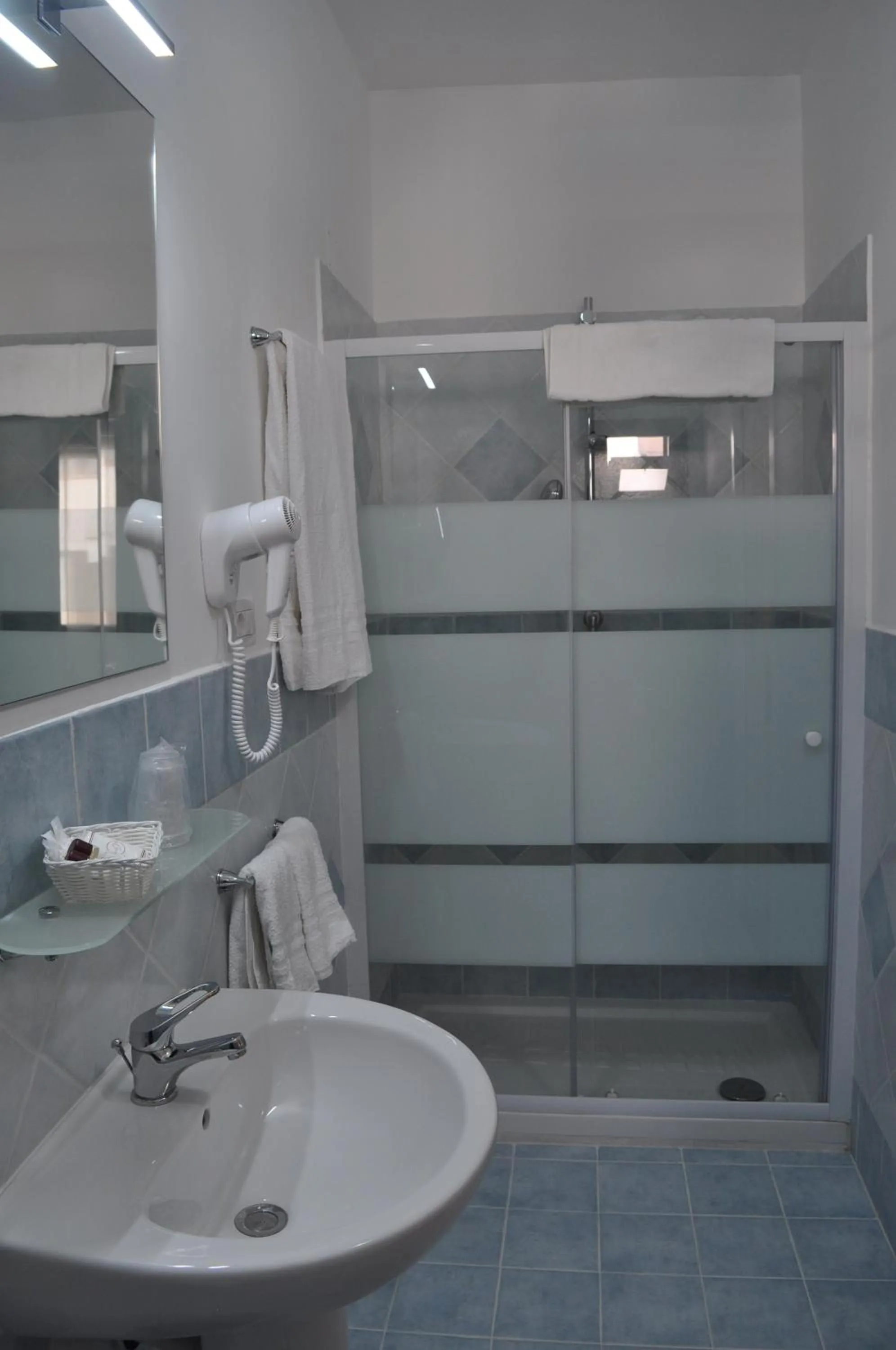 Shower in Il Palombaro