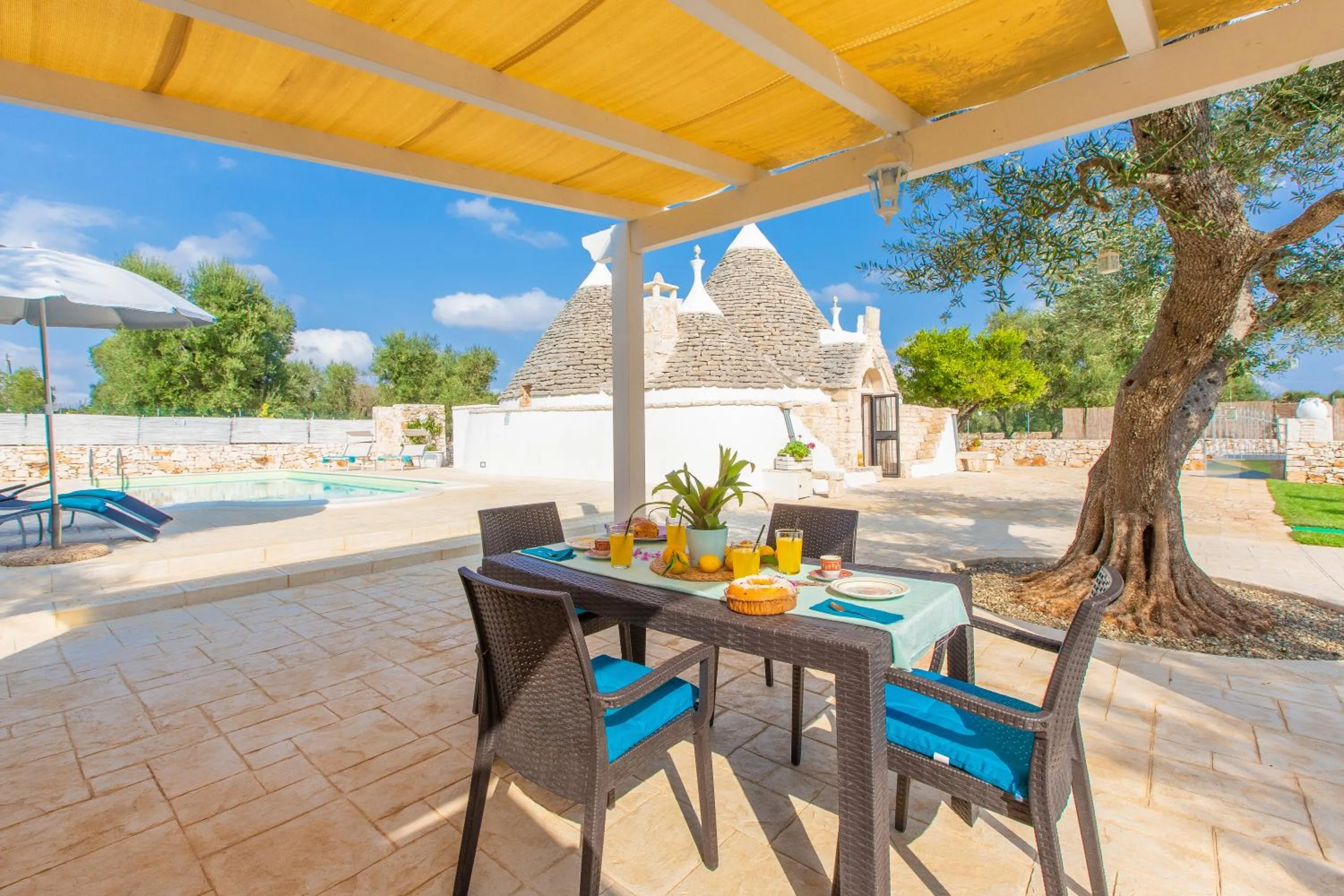Trullo del Mandarino con piscina
