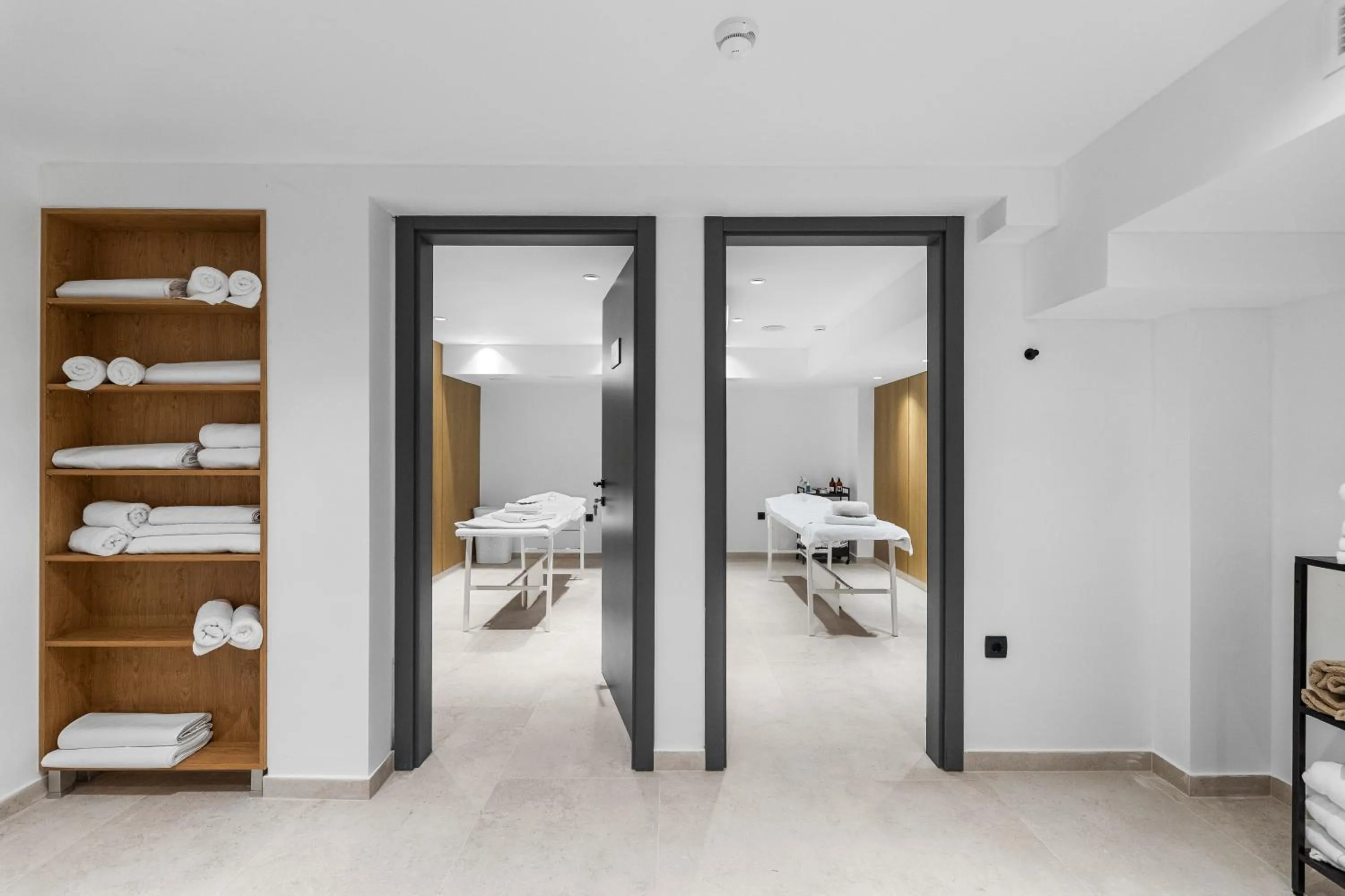 Massage, Bed in Visula Hotel & Spa - New Opening 2026