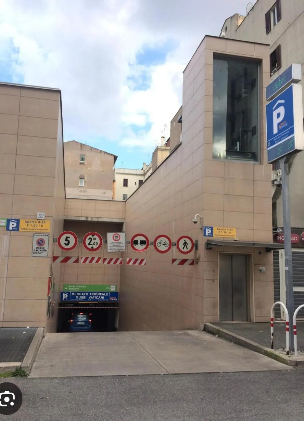 A 2 Passi Dai Musei Luxury Guest House