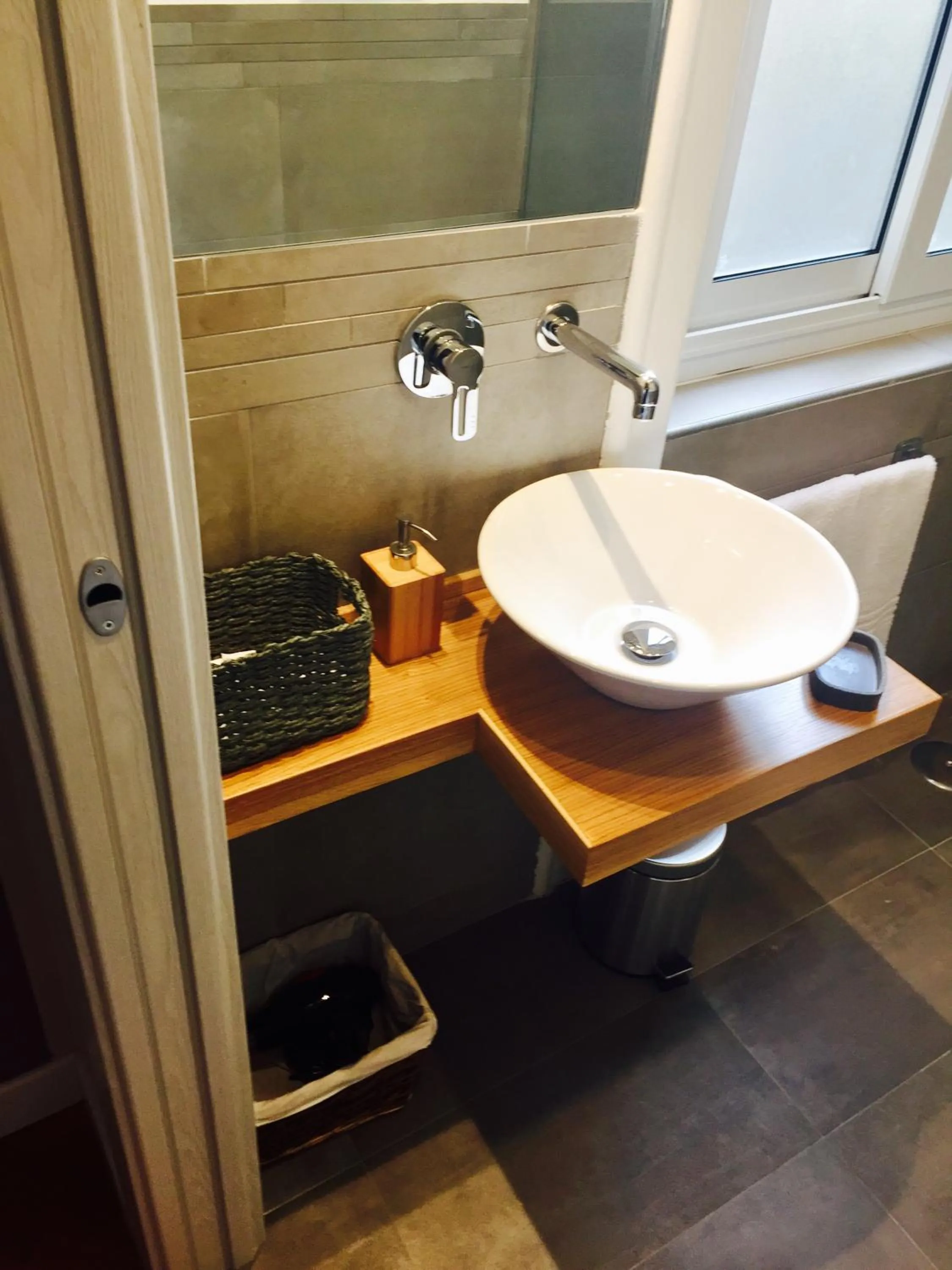 Bathroom in Bitré - Bed & Breakfast