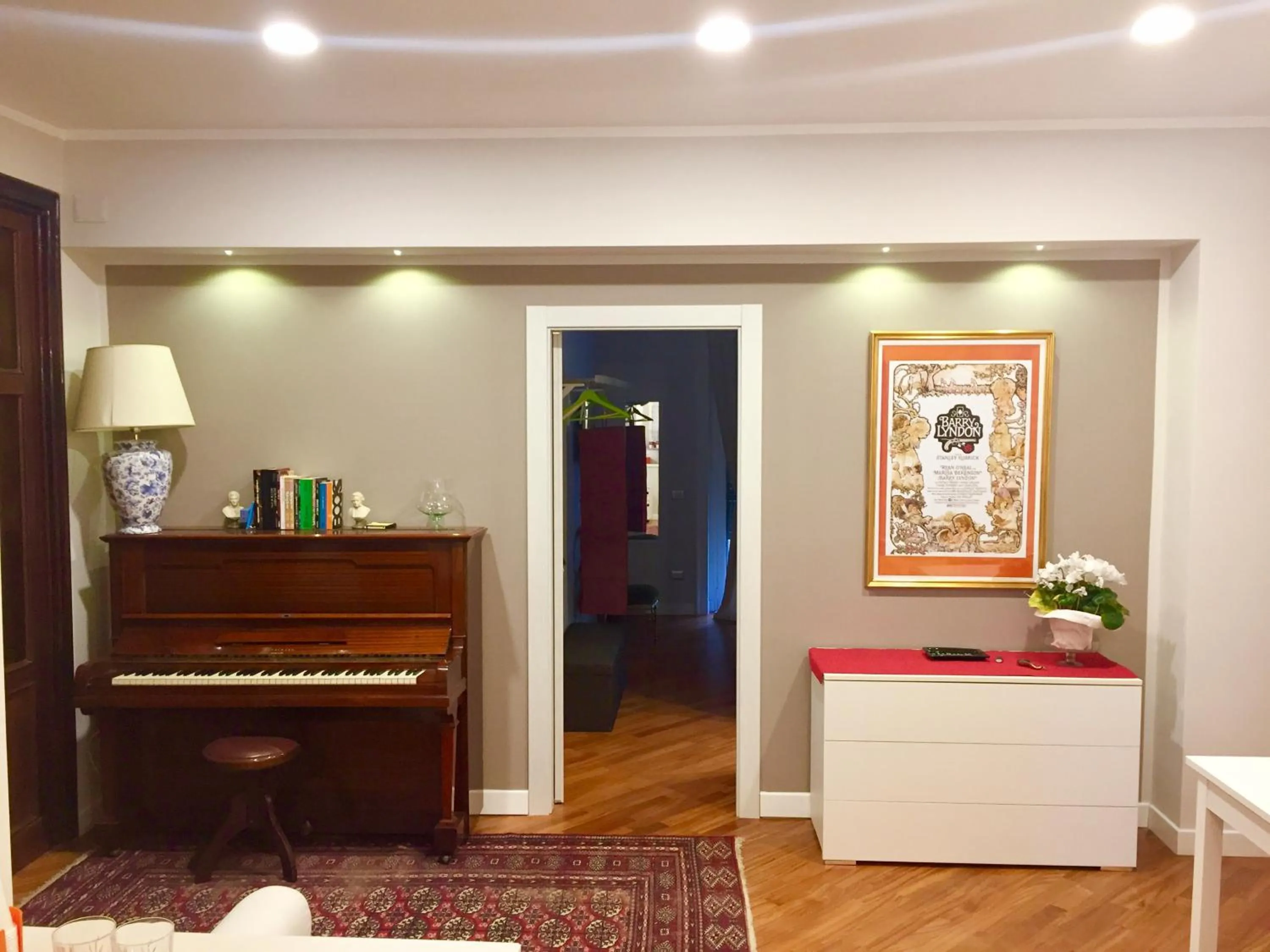 Communal lounge/ TV room in Bitré - Bed & Breakfast