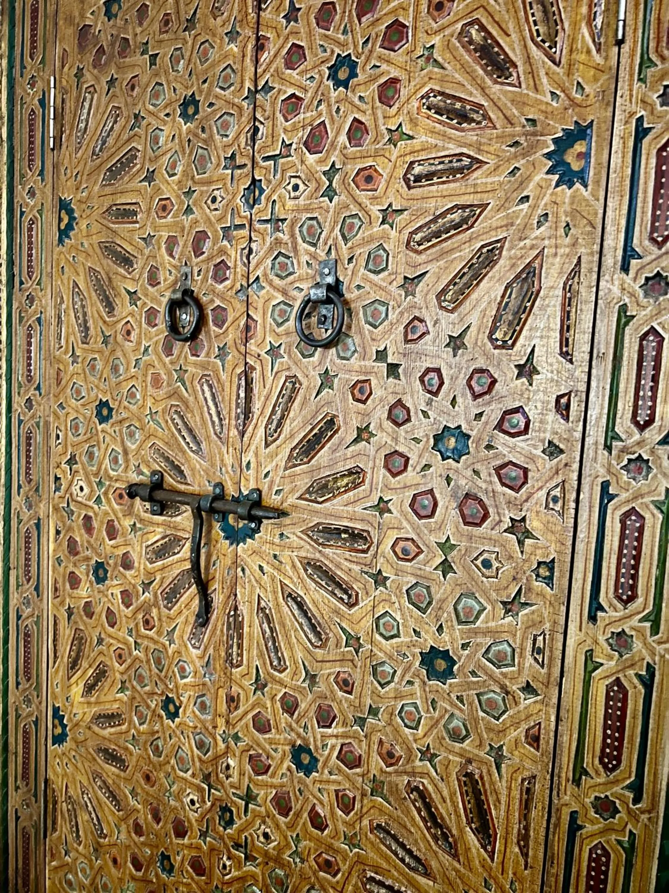 Decorative detail in Dar Bhija