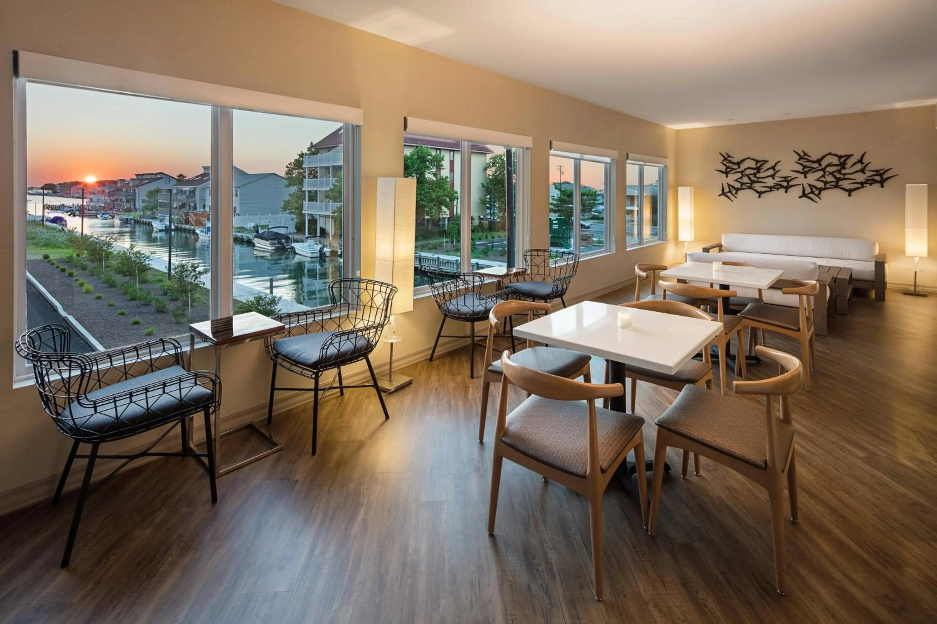 Breakfast in Fairfield Inn & Suites by Marriott Ocean City