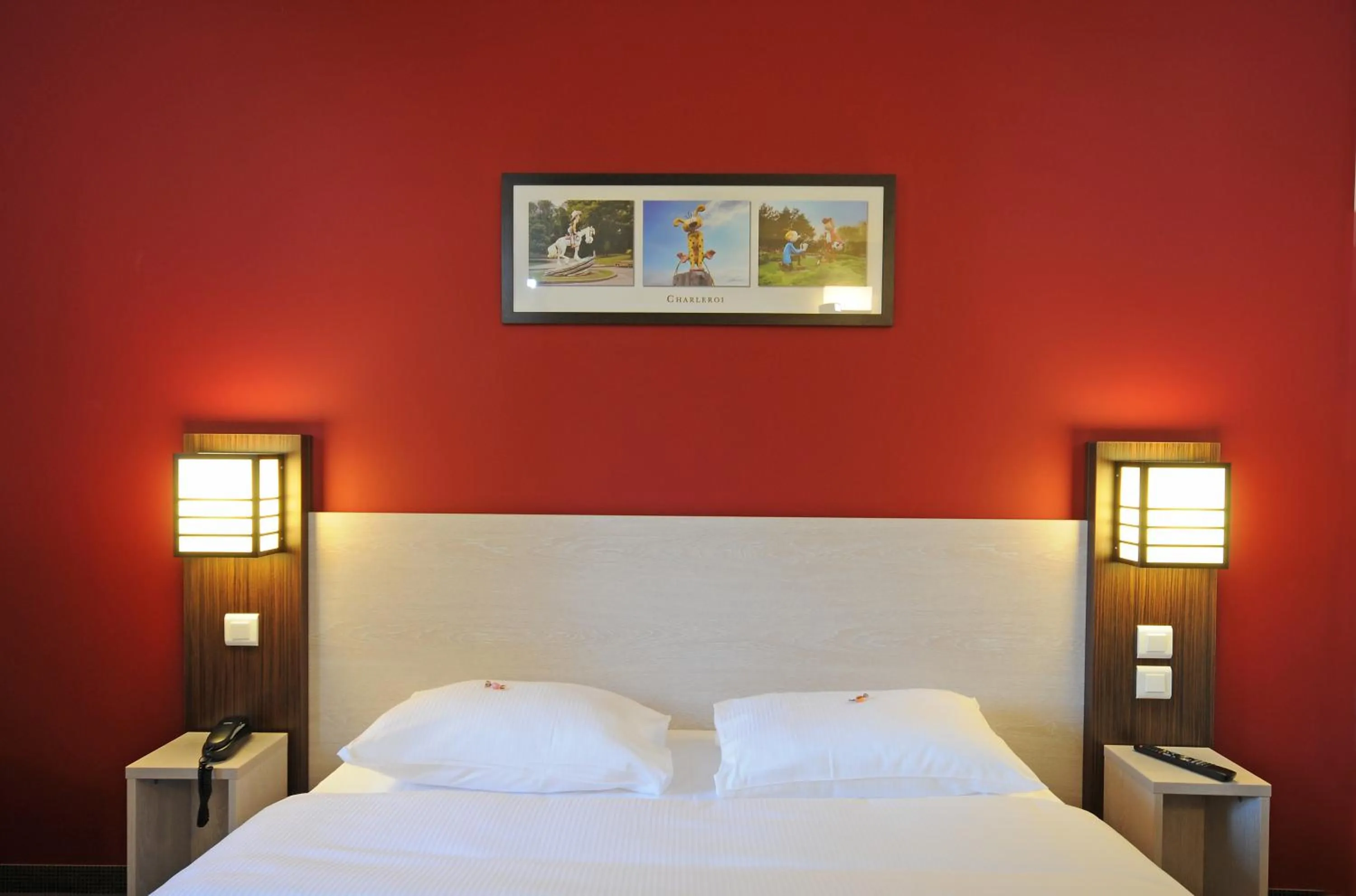 Bed in DC Hotel Charleroi Airport