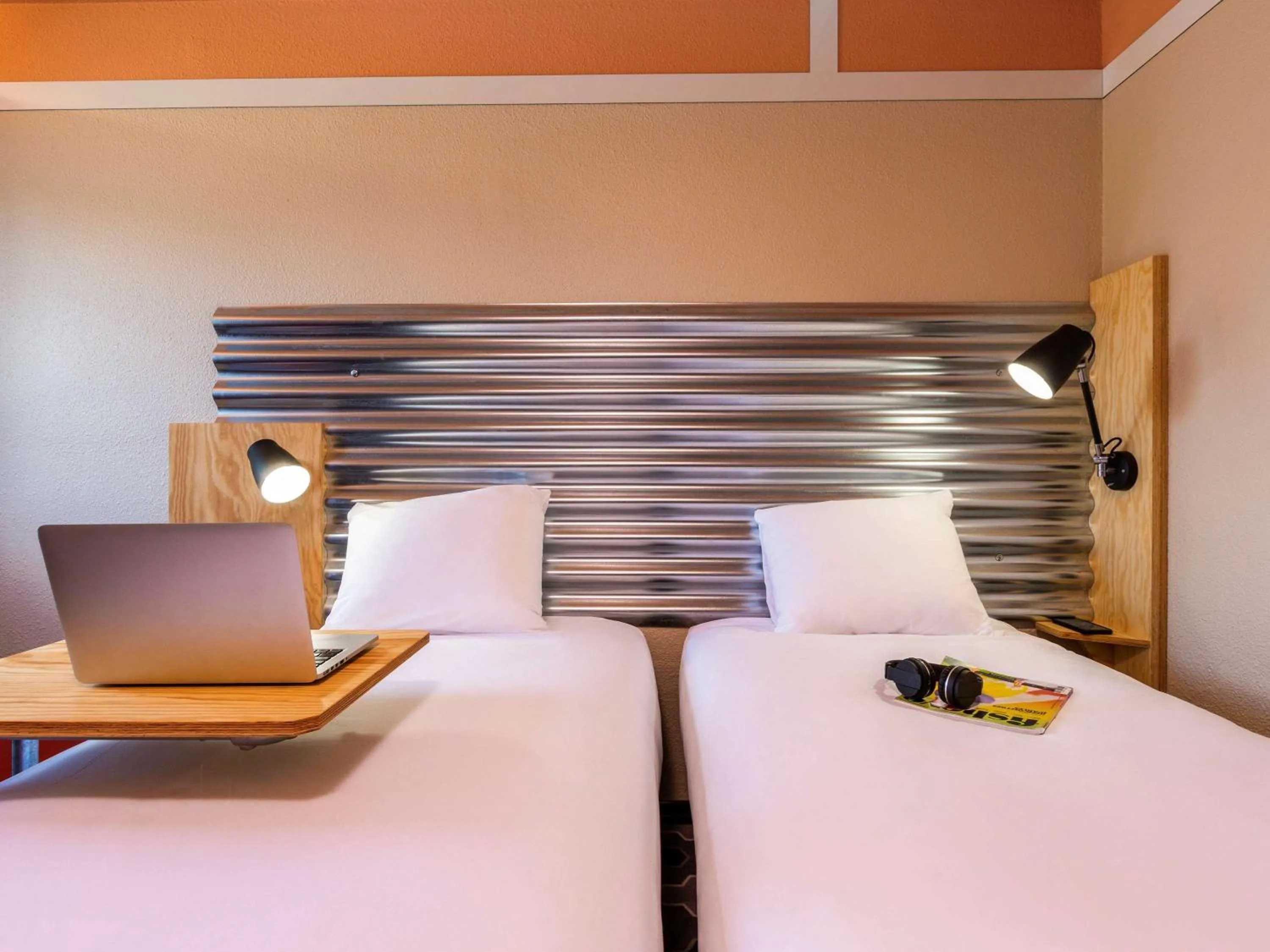 Photo of the whole room, Bed in Ibis Styles Bobigny Centre Préfecture