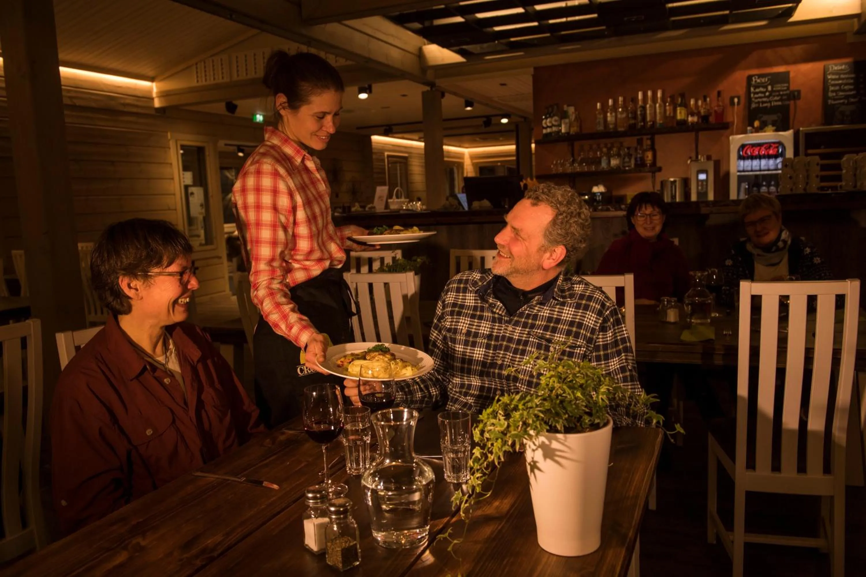 Restaurant/places to eat in Valkea Arctic Lodge