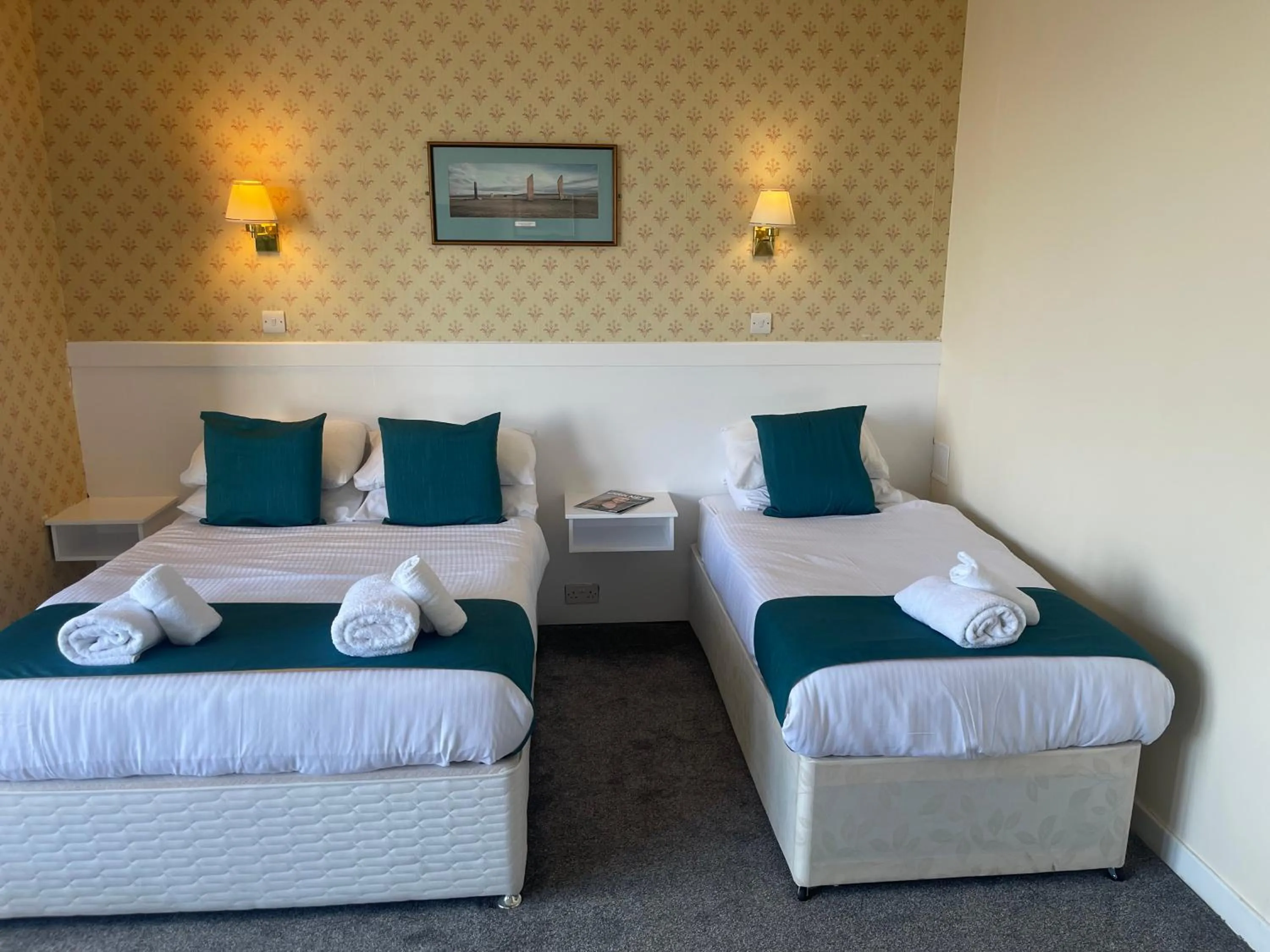 Bed in The Stromness Hotel