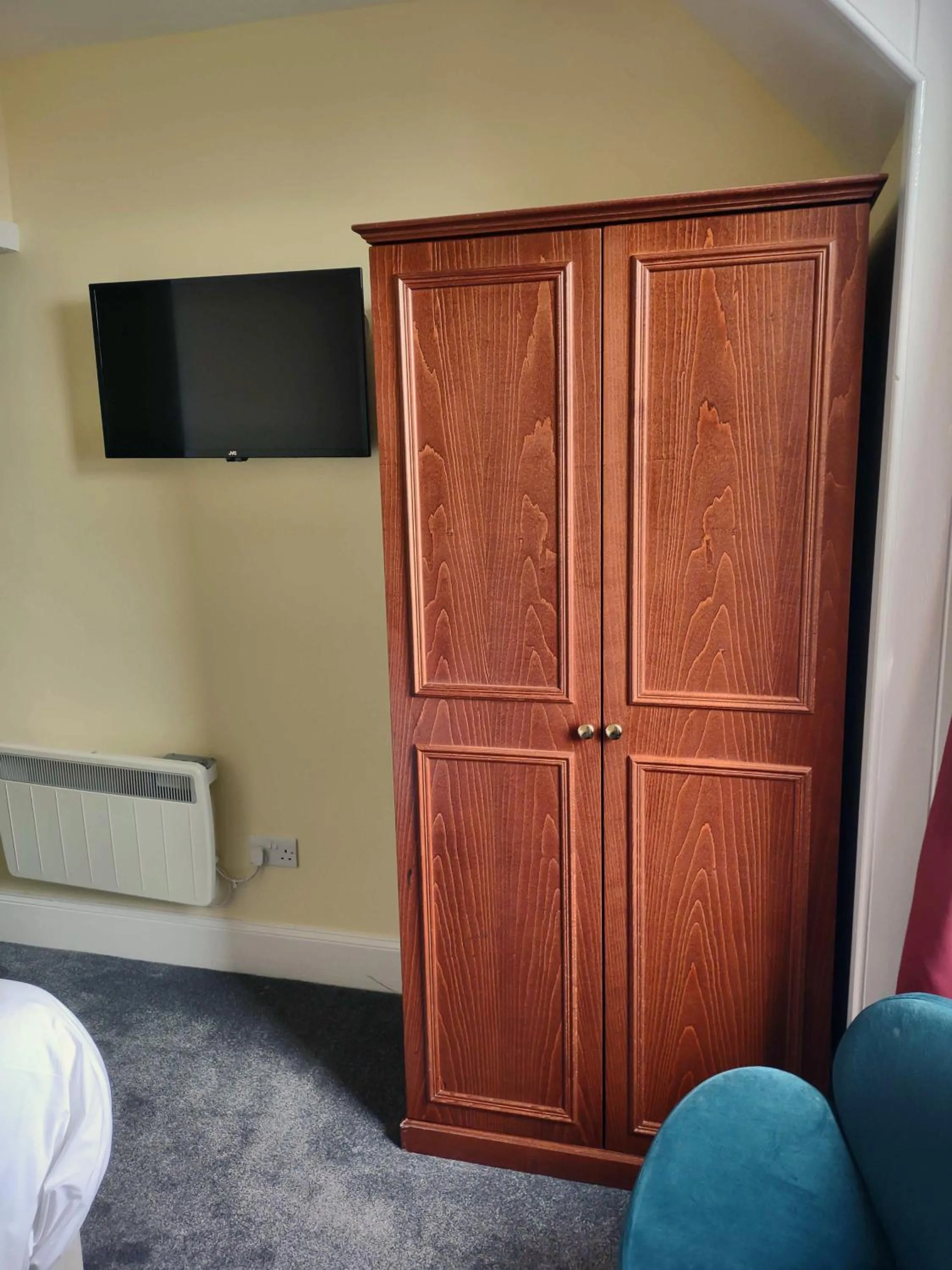 TV and multimedia in The Stromness Hotel