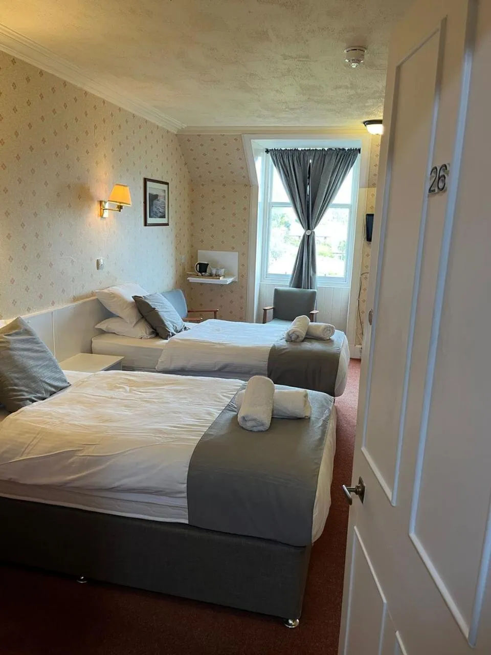 Bed in The Stromness Hotel