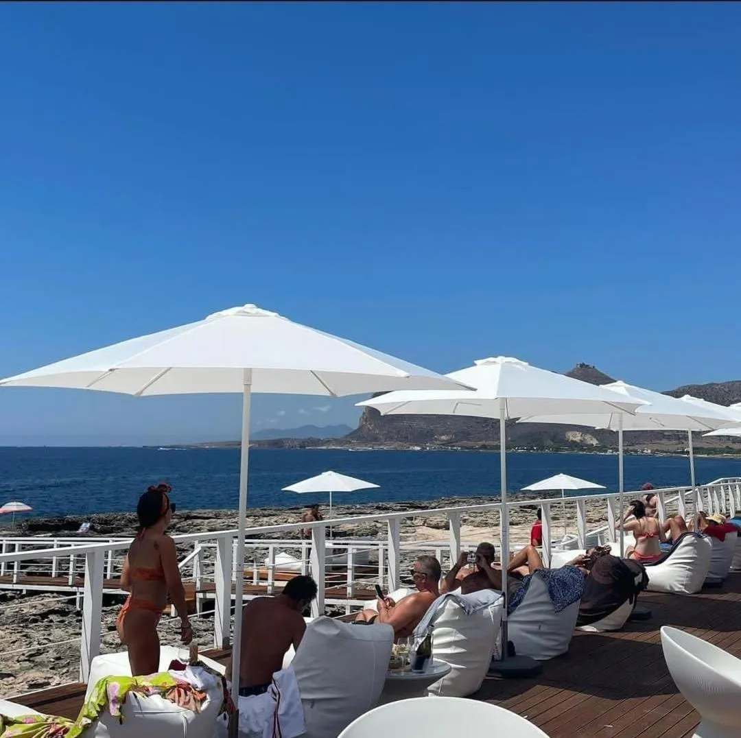 Solarium in Camarò Favignana