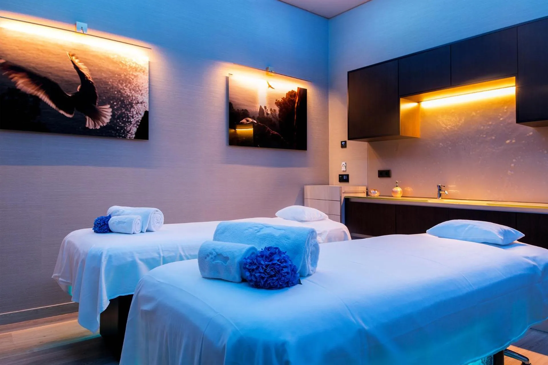 Bed in Alàbriga Hotel GL