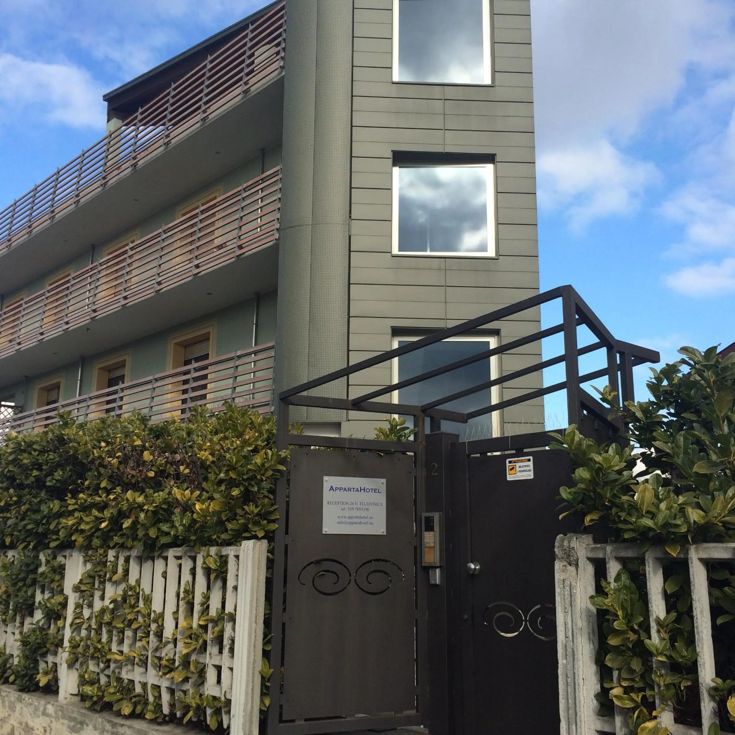 Facade/entrance in AppartaHotel