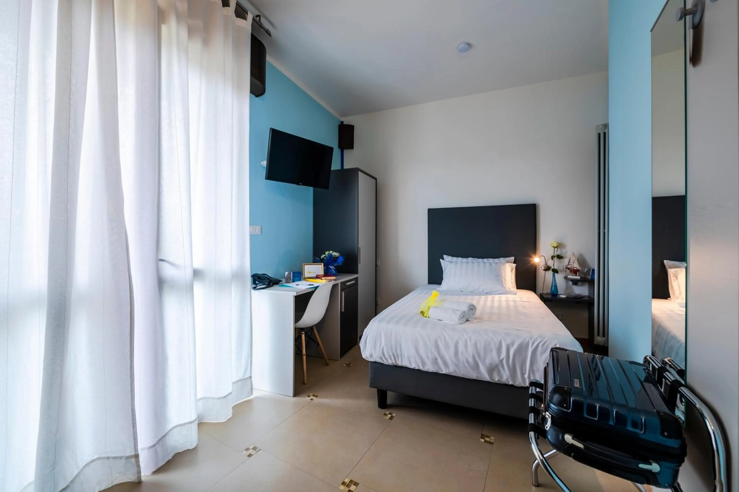 Photo of the whole room, Bed in AppartaHotel