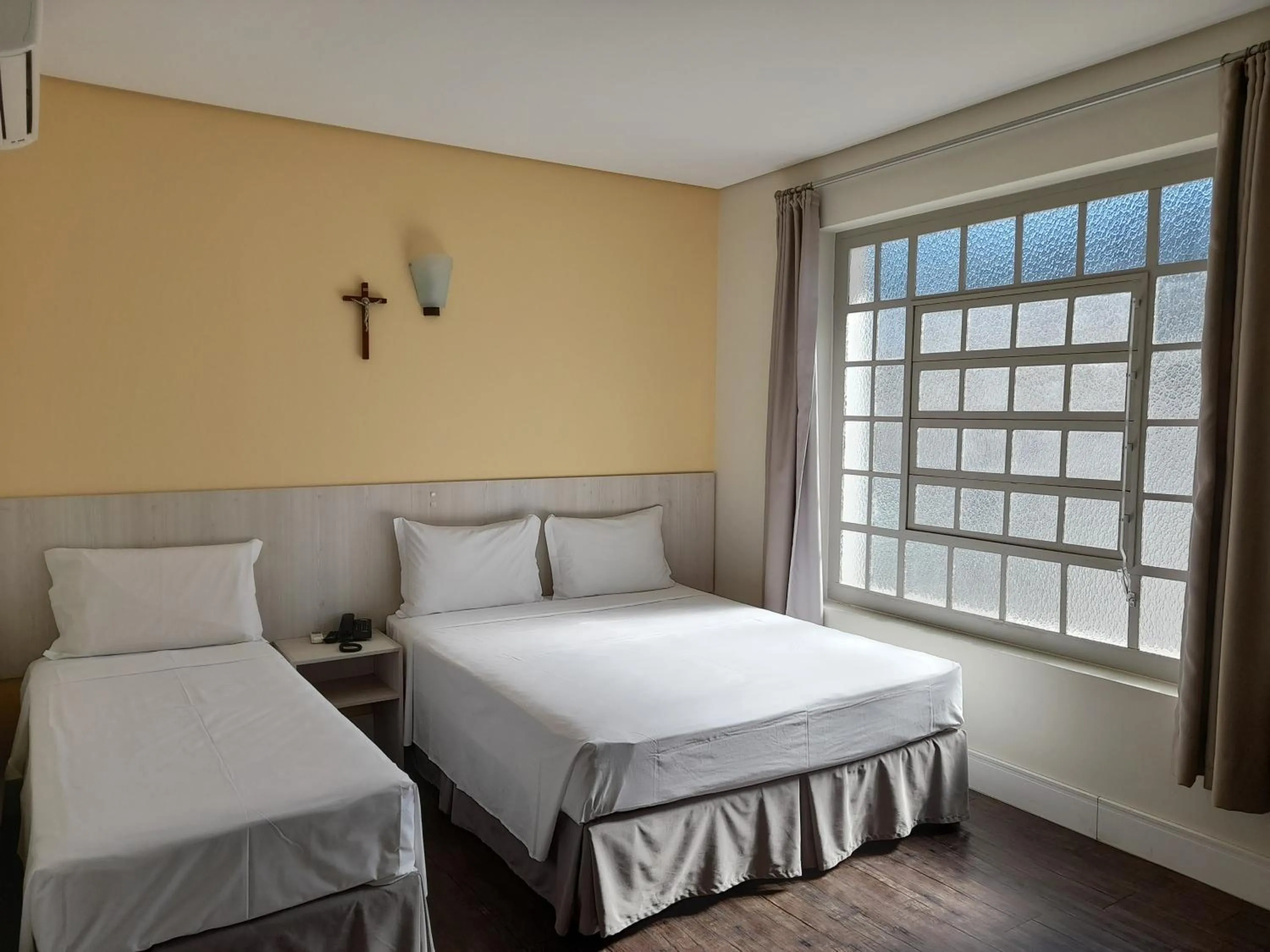 CEIC Pousada e Eventos