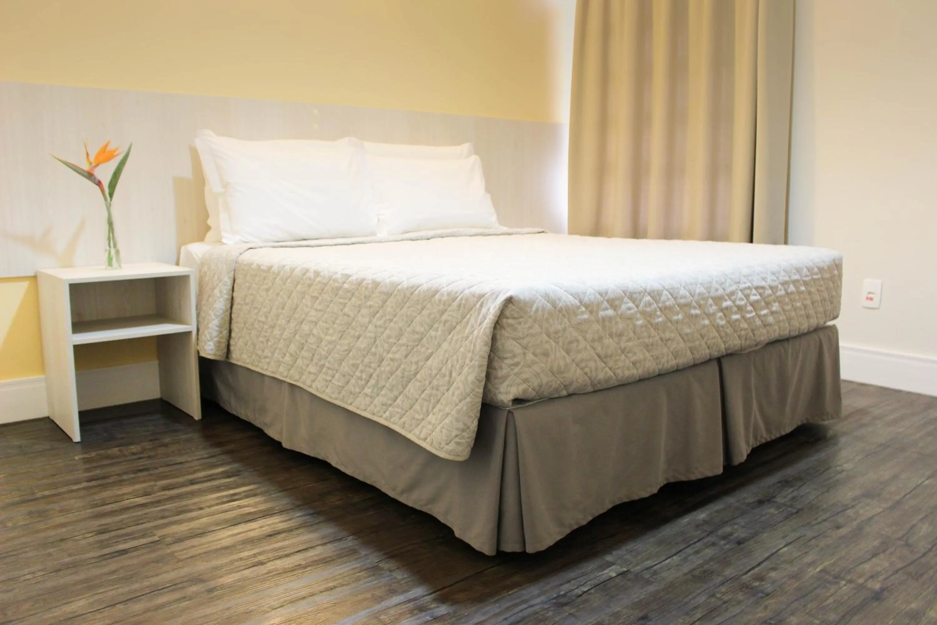 Double Room in CEIC Pousada e Eventos