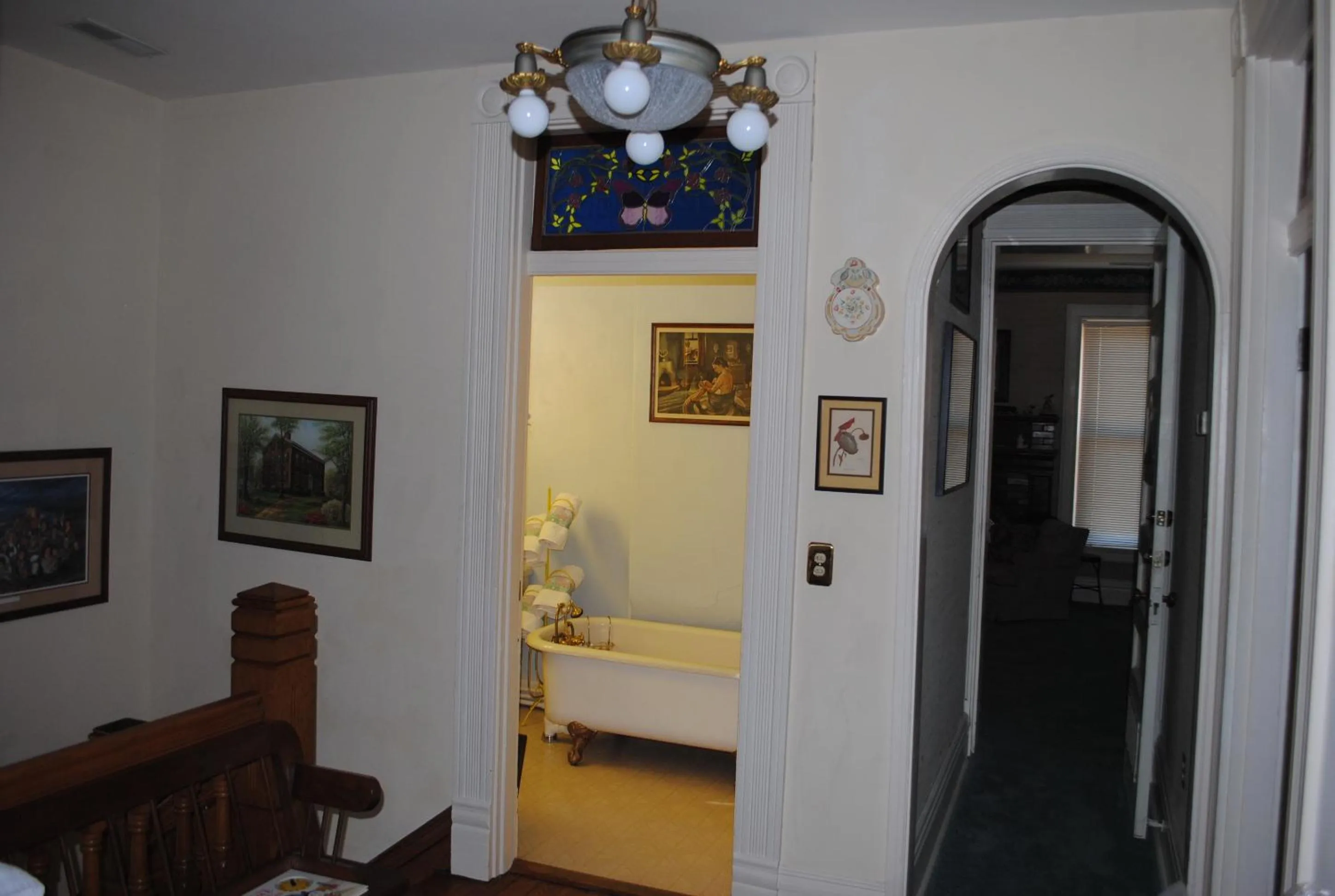 Bathroom in L&N Bed and Breakfast Ltd