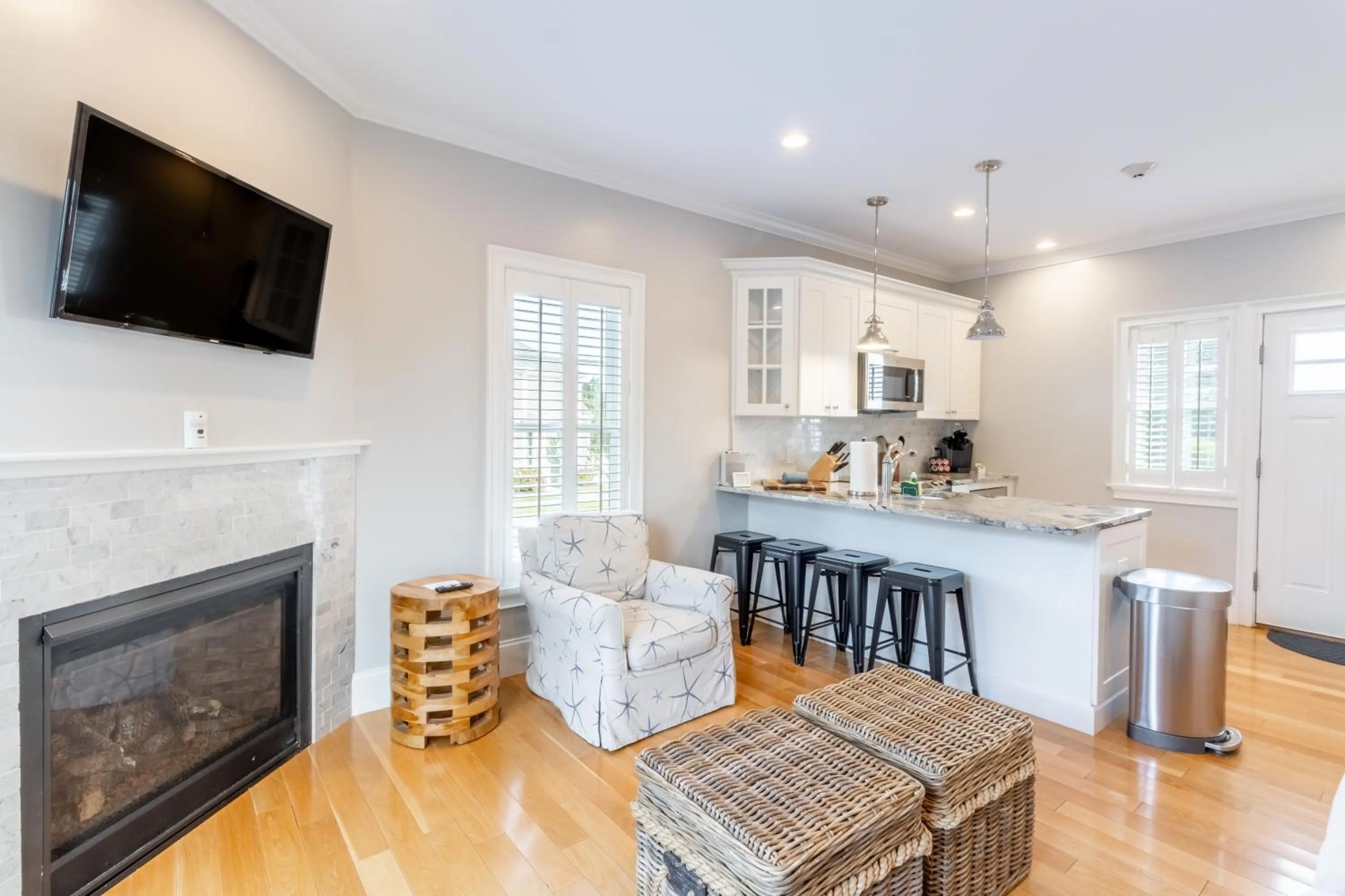 The East Island Reserve Hotel