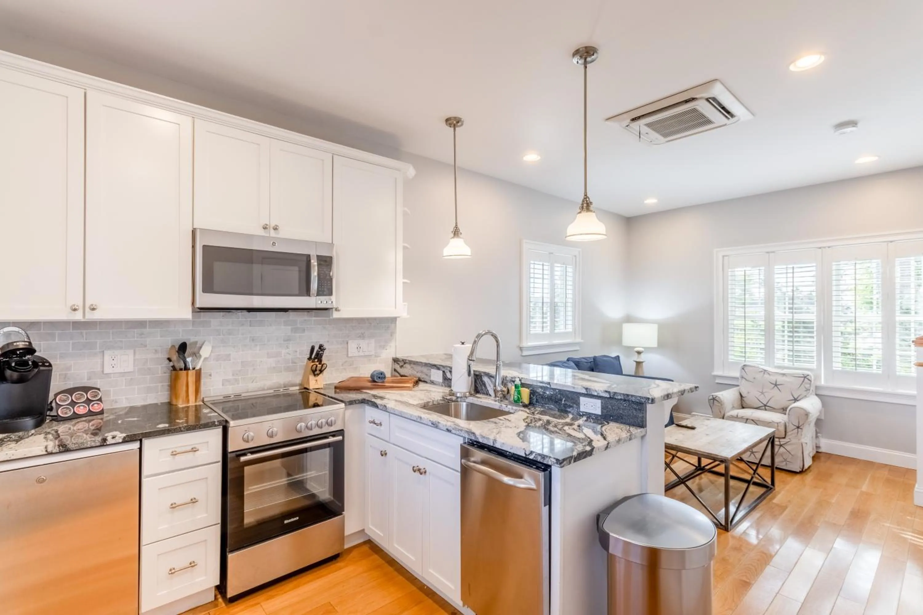 The East Island Reserve Hotel