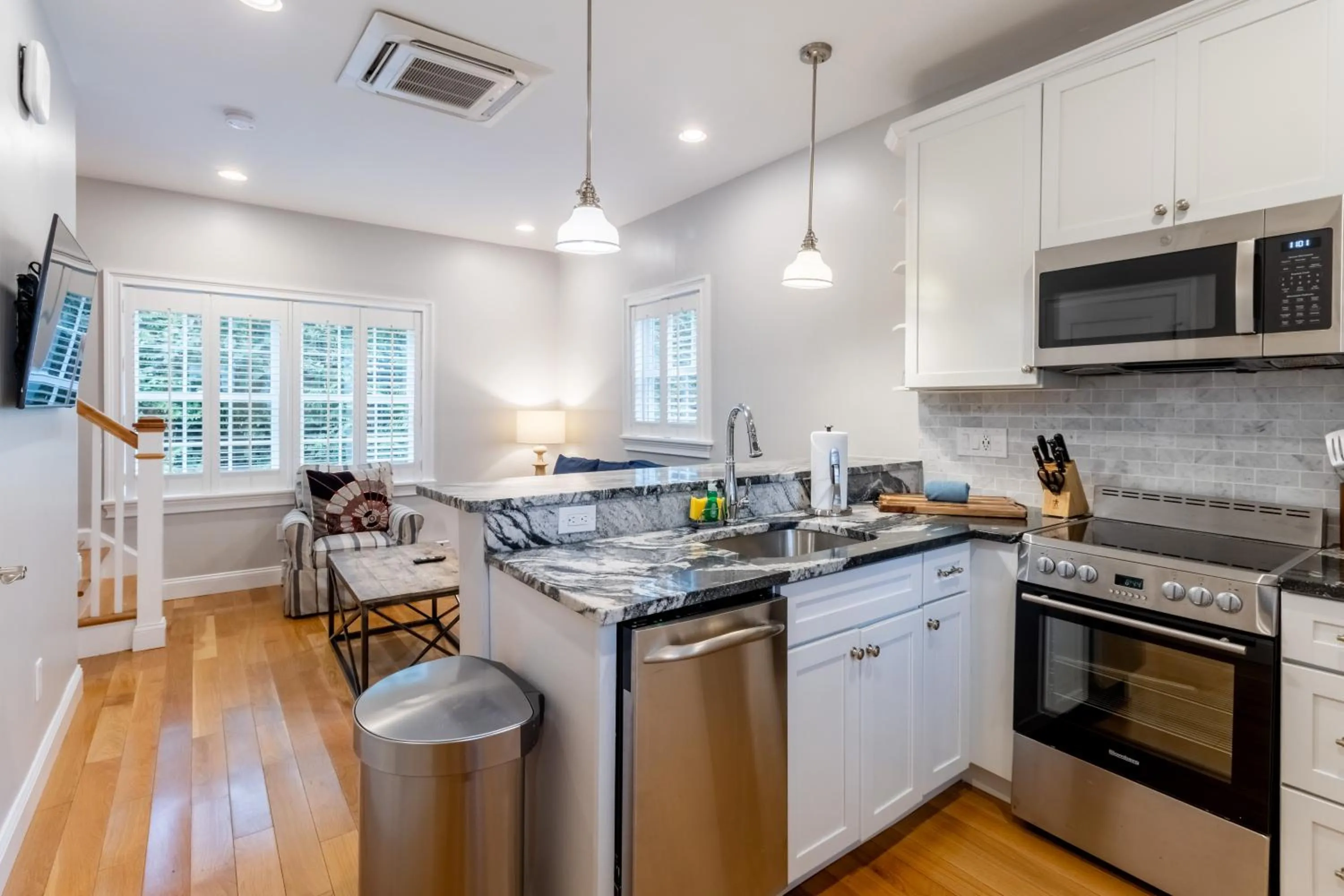 The East Island Reserve Hotel