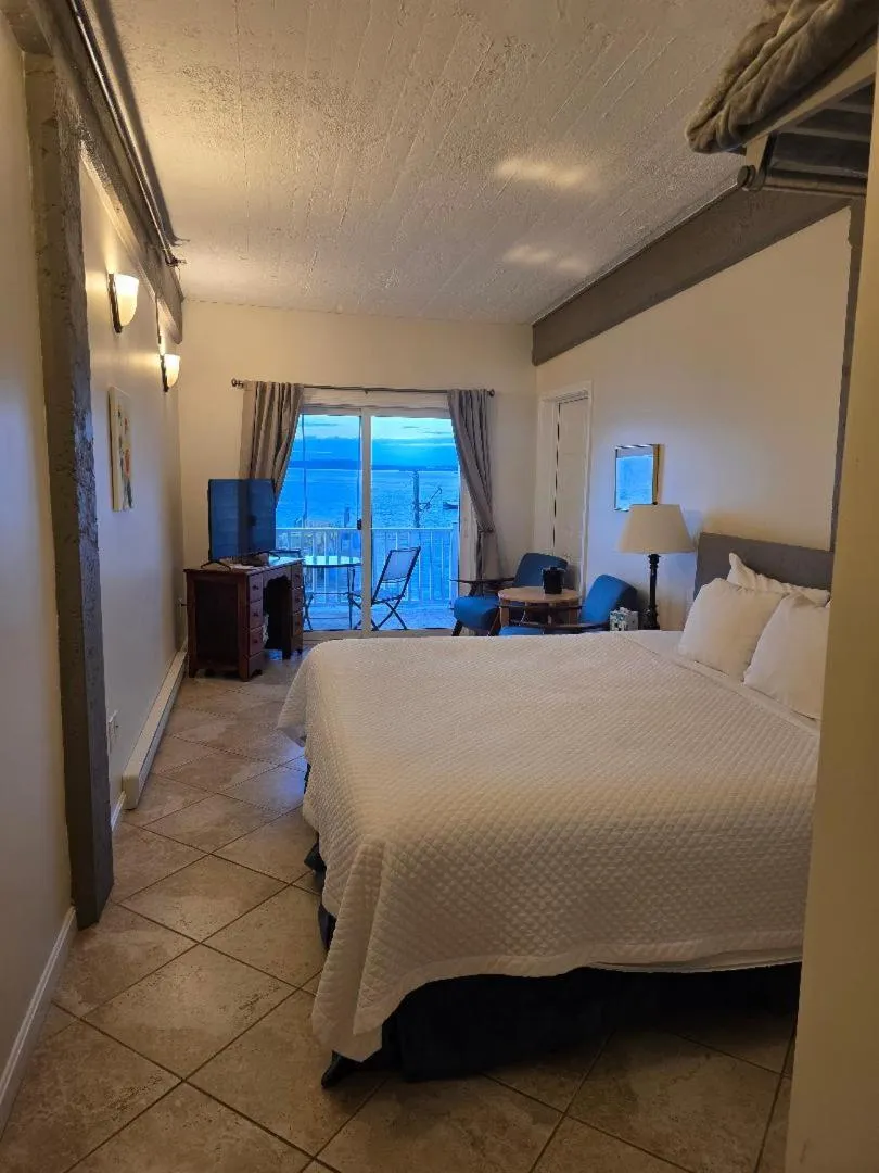 The Inn on the Wharf