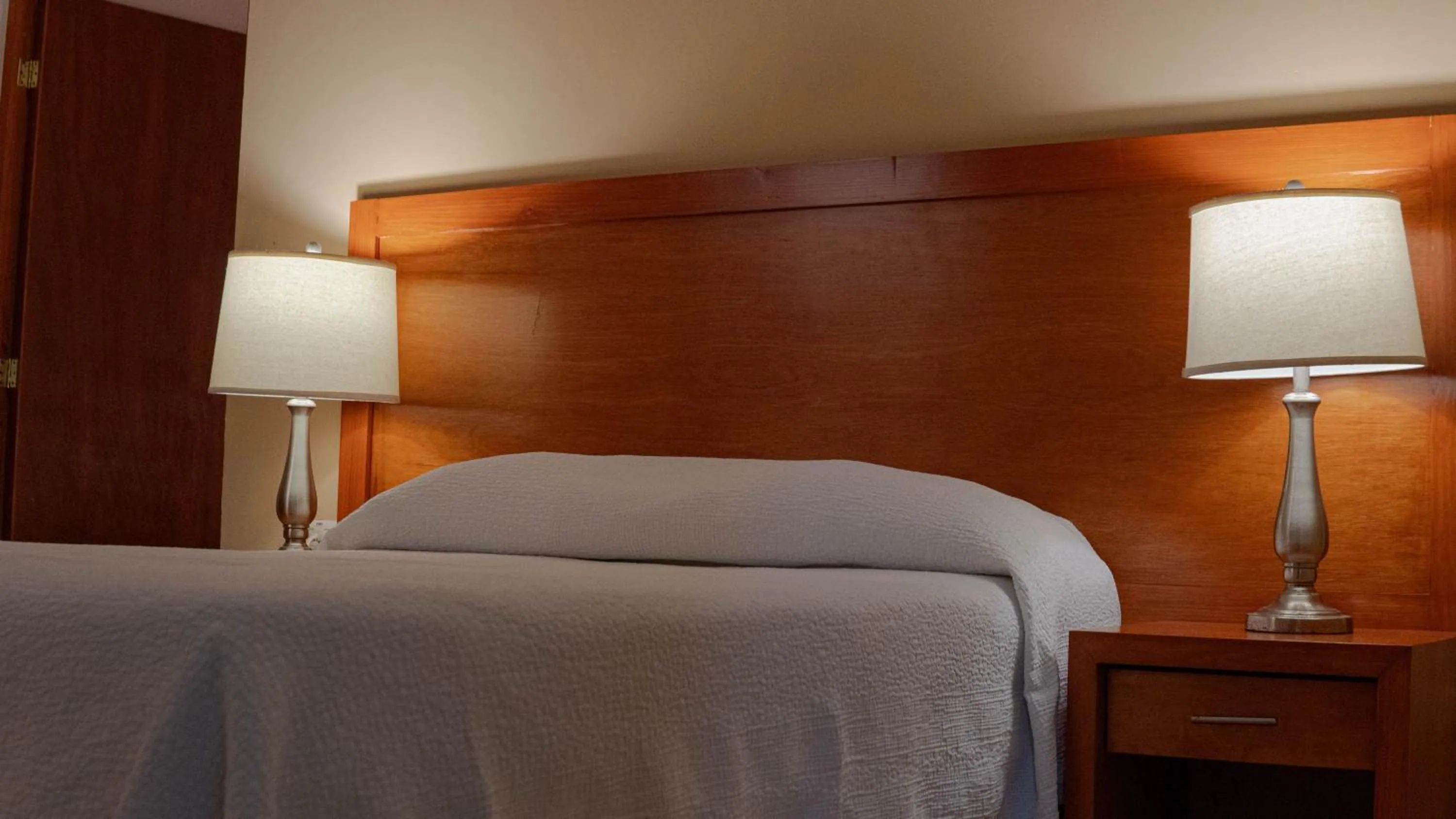 Bed in Hotel Marllou