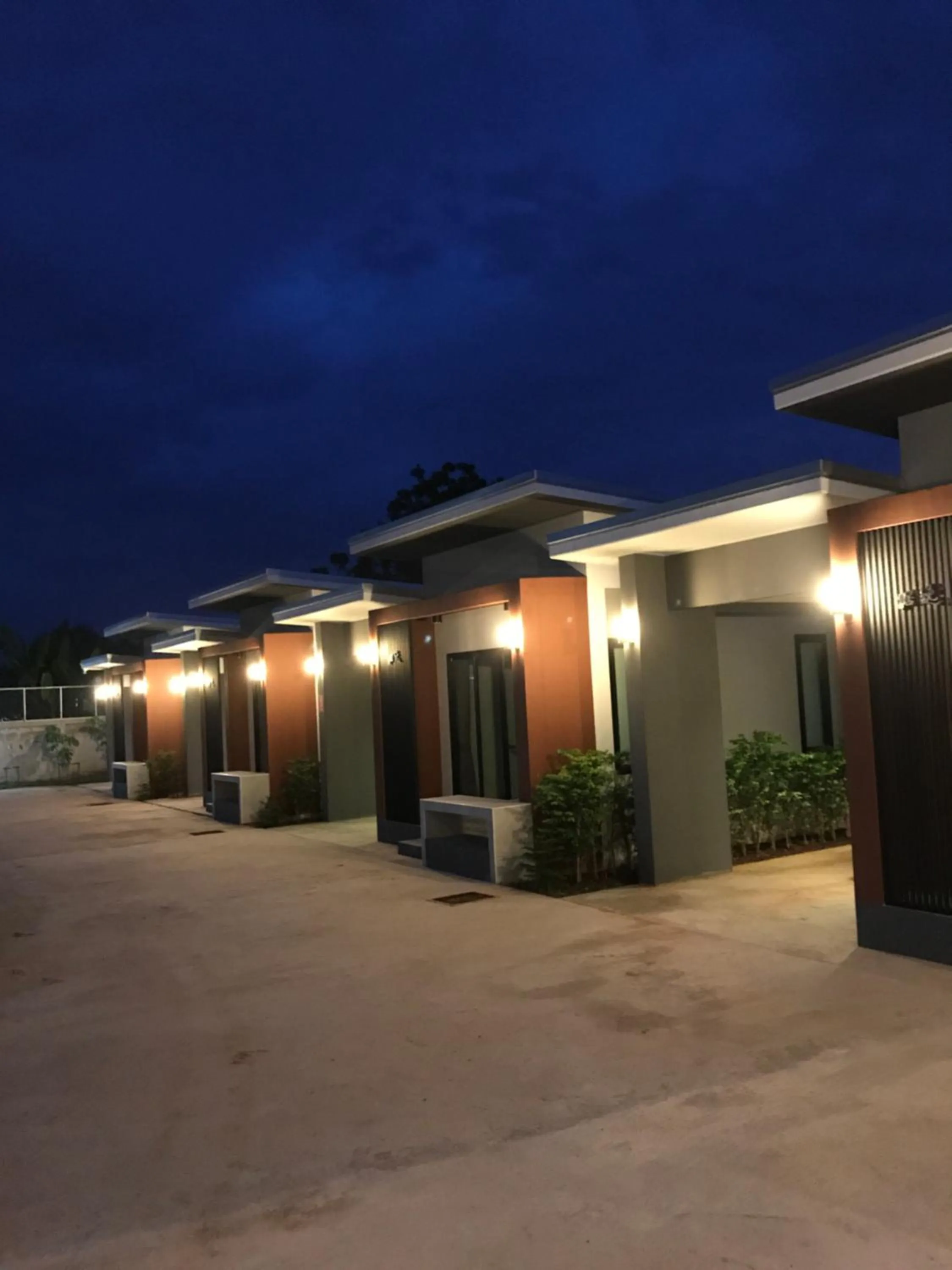 Night in Baan Le Vimaan