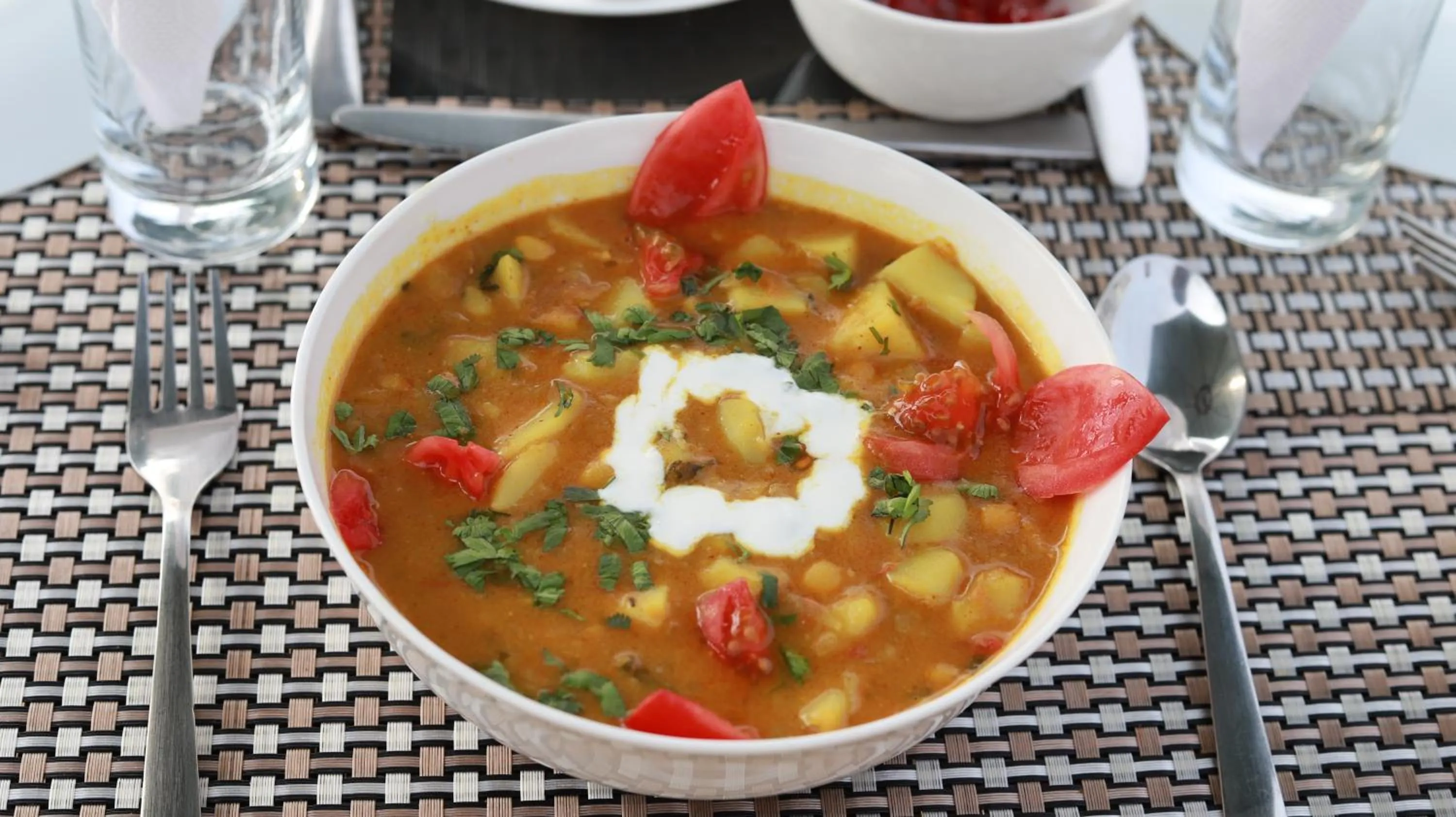 Restaurant/places to eat in Eco Adventure Resorts Khhairabera