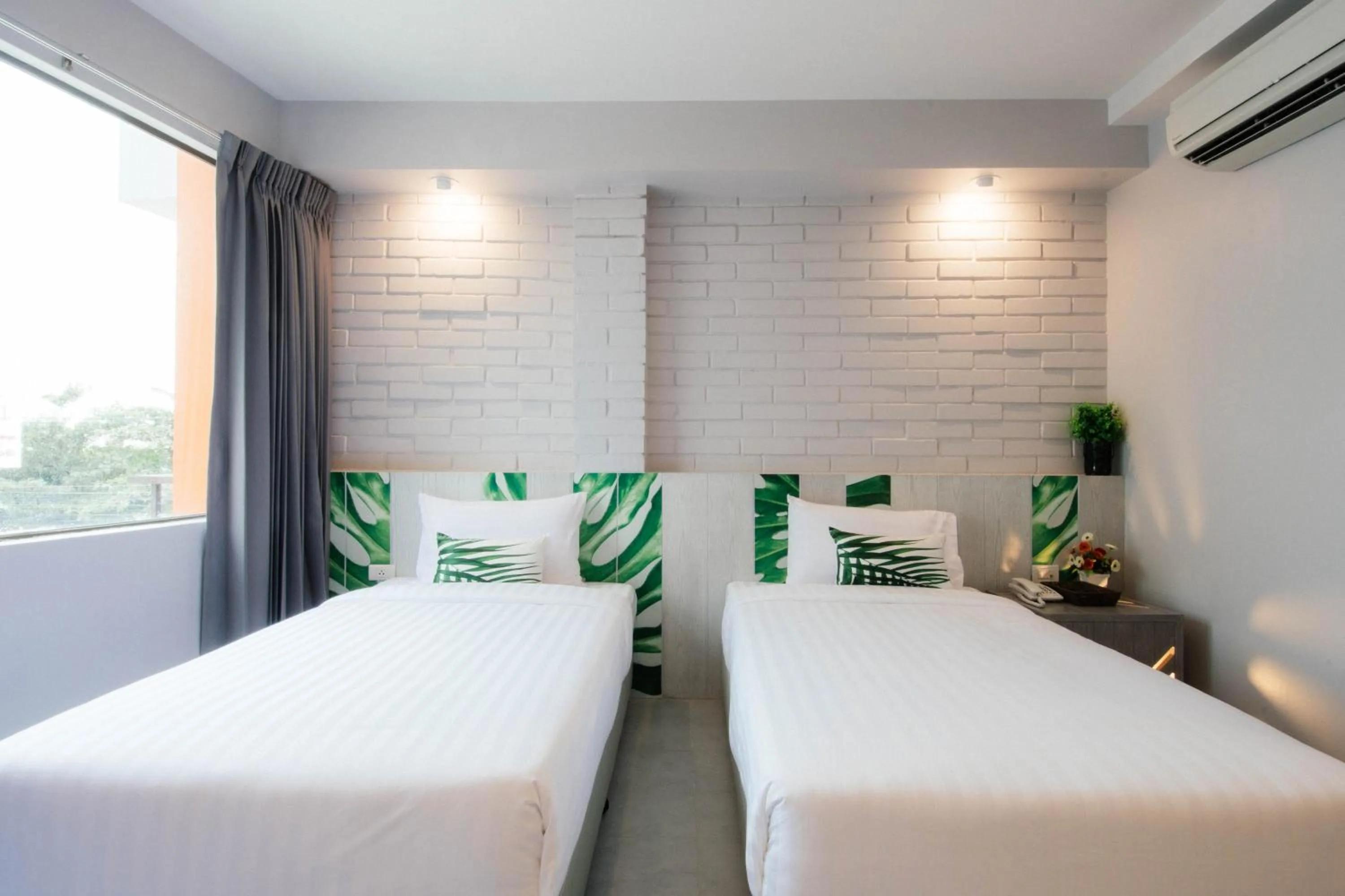 Photo of the whole room, Bed in The Pat Hotel