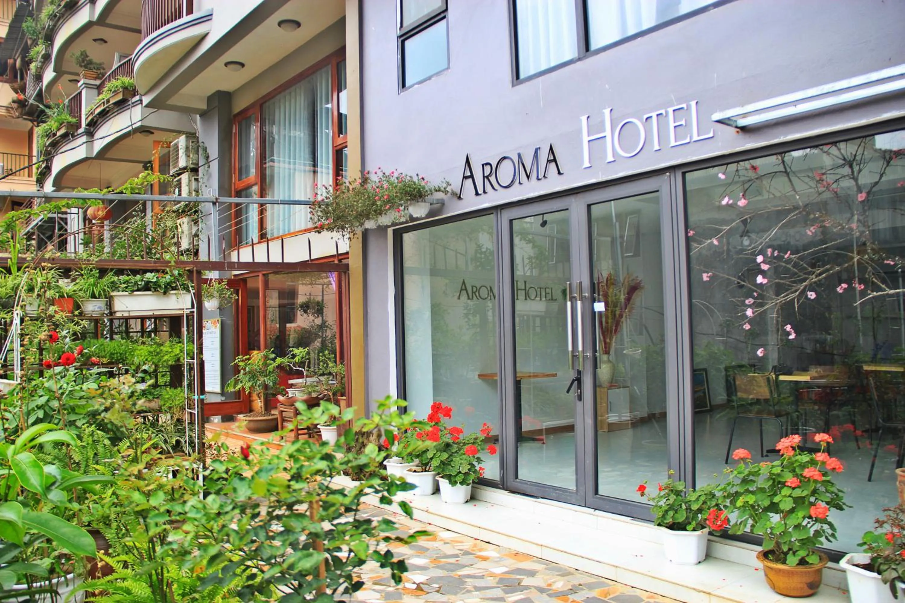 Facade/entrance in Sapa Aroma Hotel