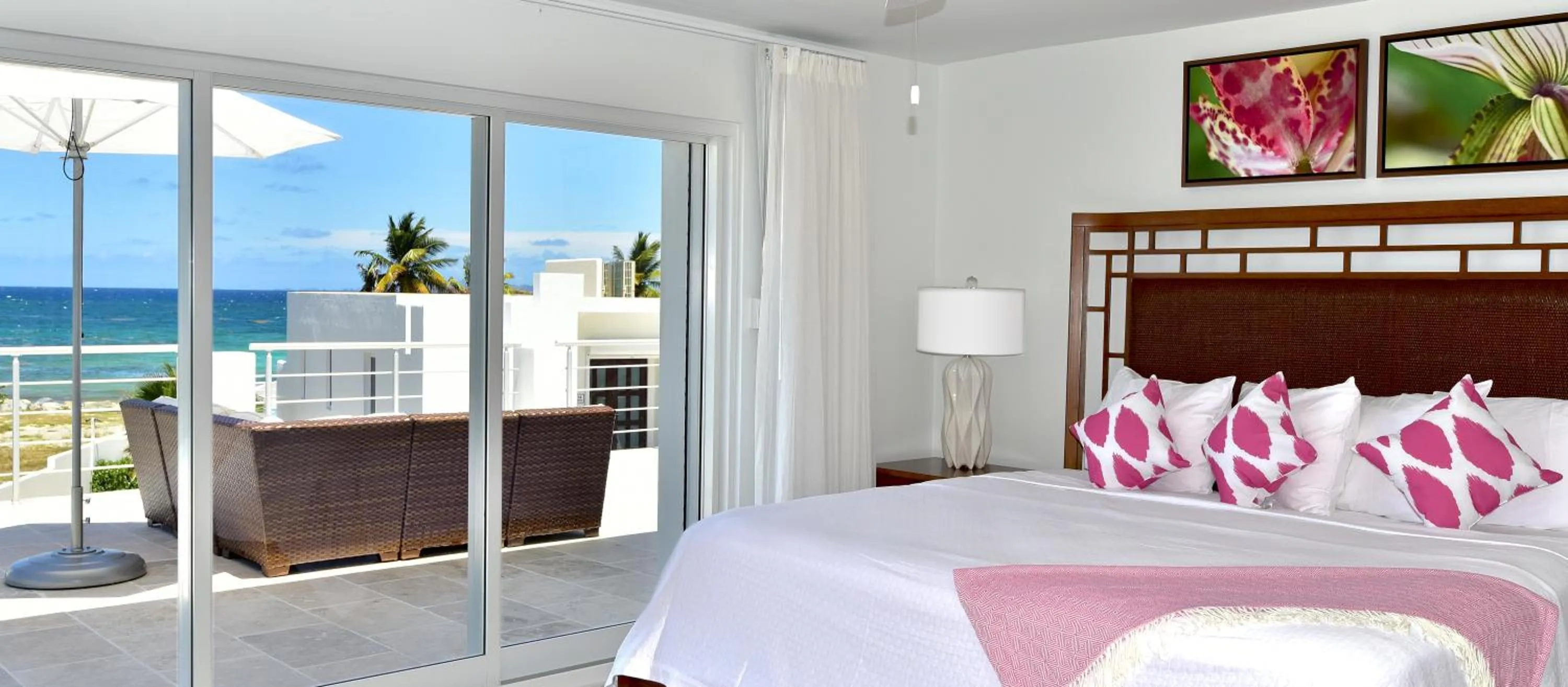 Bedroom, Bed in Coral Beach Club Villas & Marina