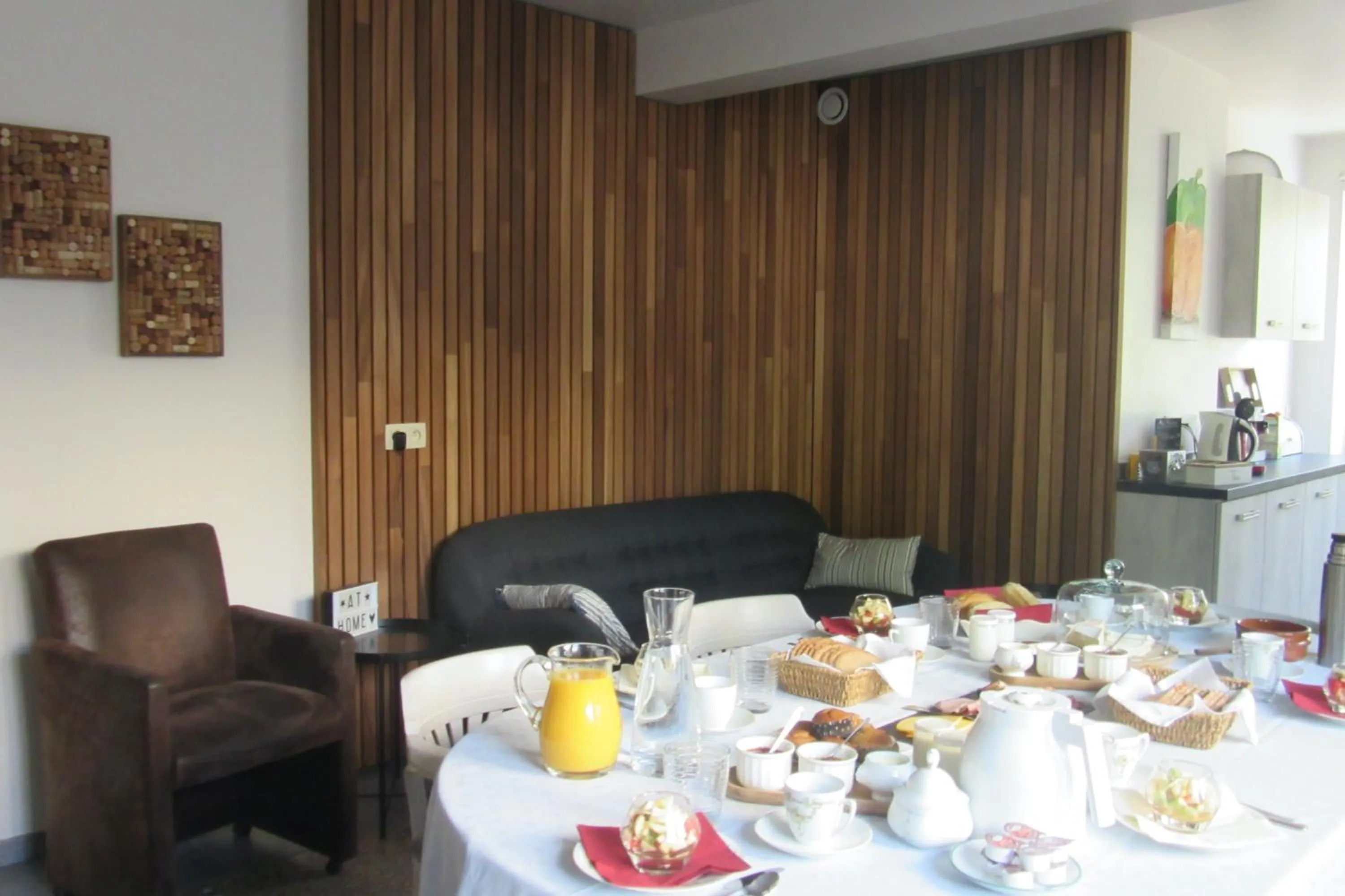 Breakfast in At Home