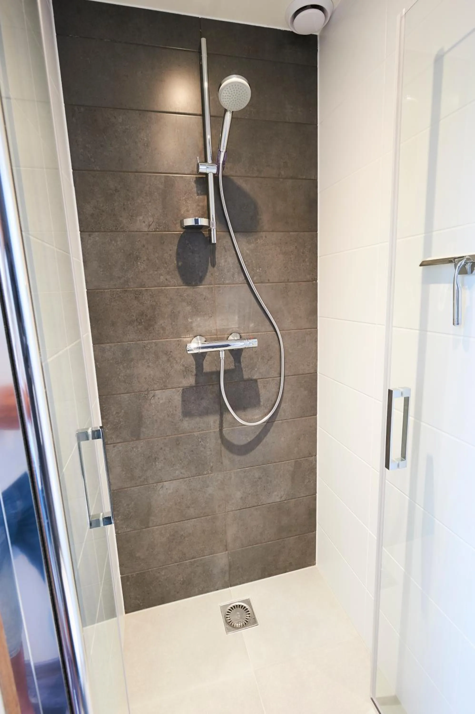 Shower in B&B Barvaux, Durbuy